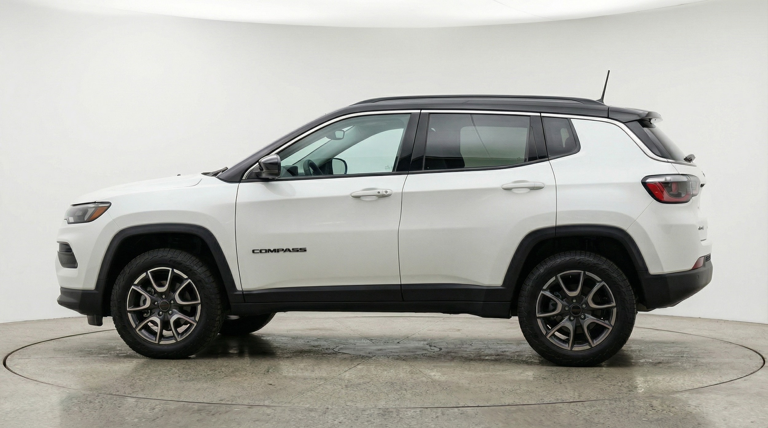 Thumbnail: 2025 Jeep Compass - 4