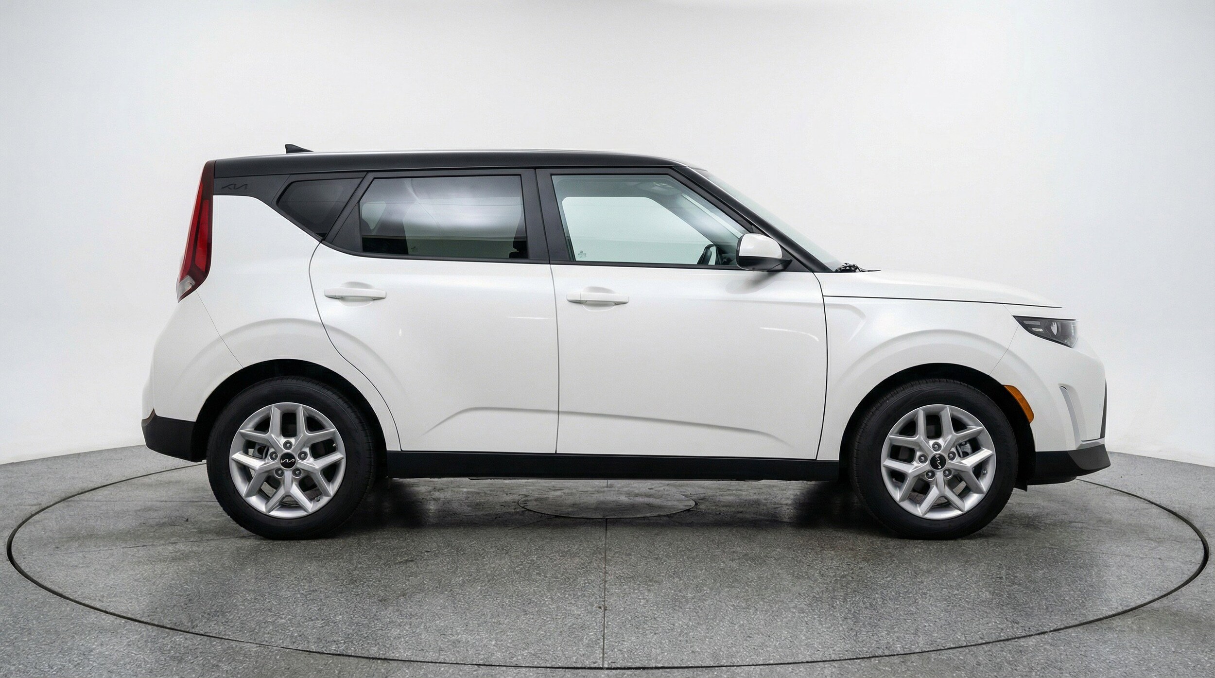 Thumbnail: 2025 Kia Soul - 11