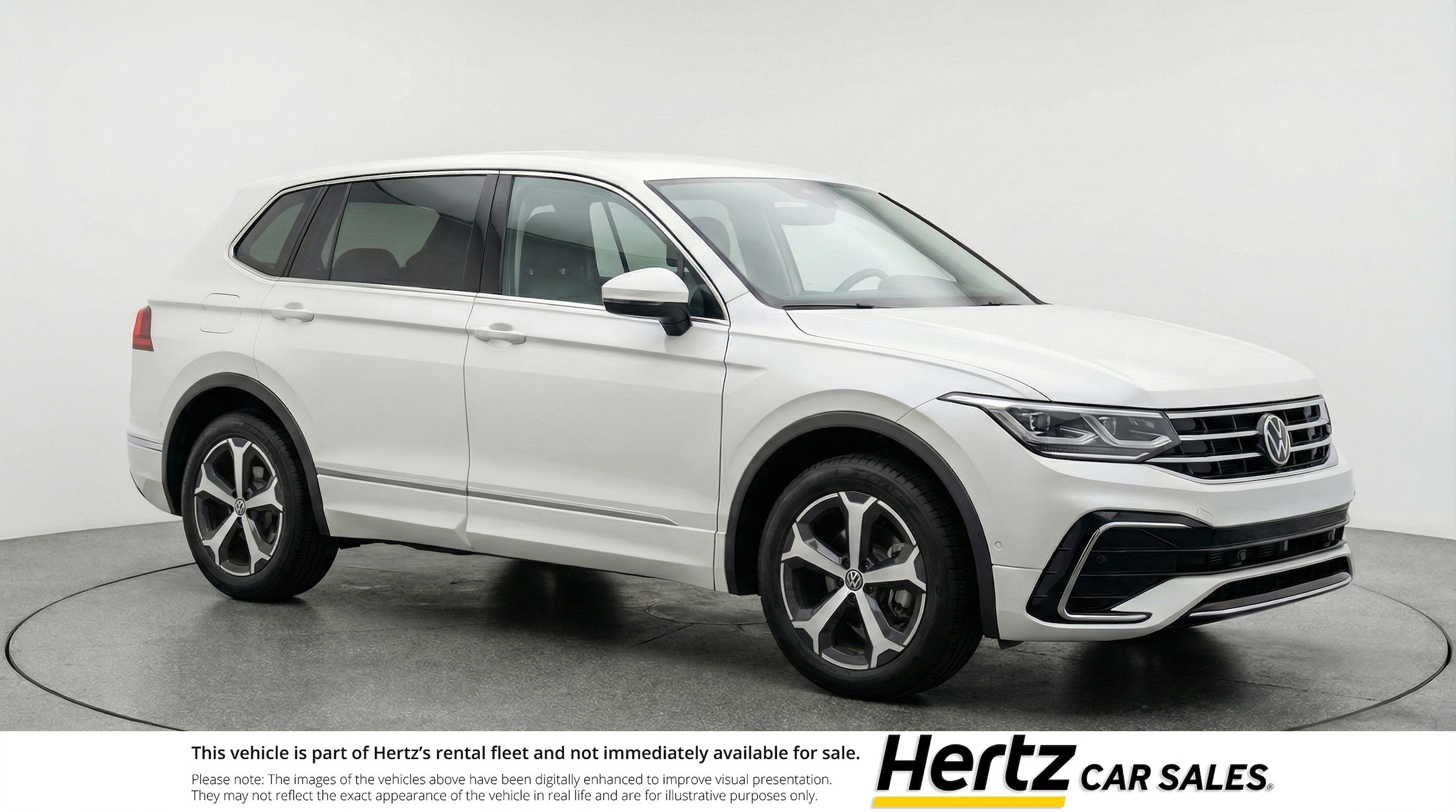 Thumbnail: 2026 Volkswagen Tiguan - 1