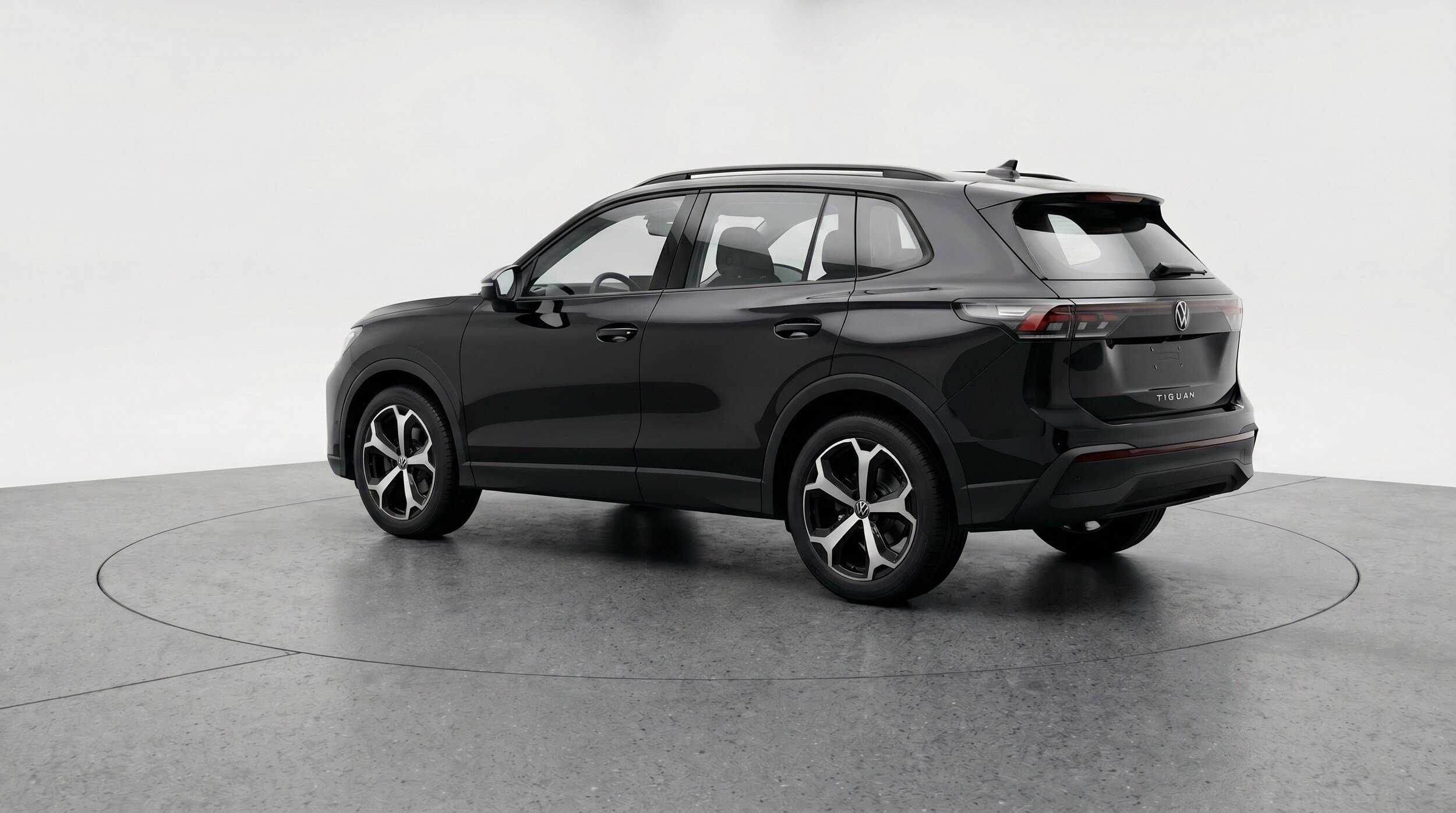 Thumbnail: 2026 Volkswagen Tiguan - 6