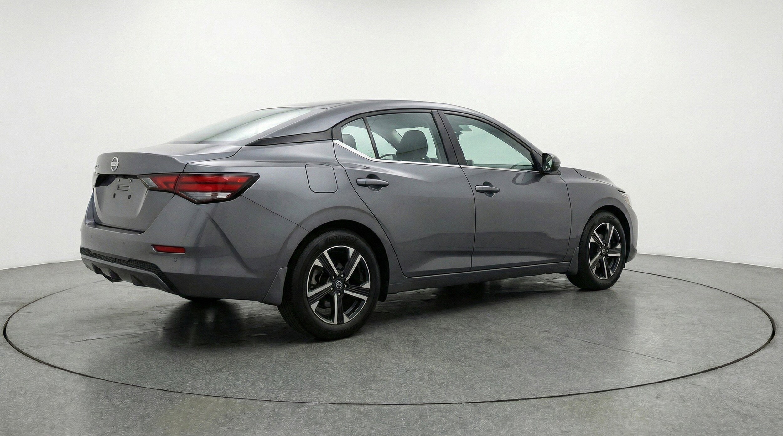 Thumbnail: 2025 Nissan Sentra - 9