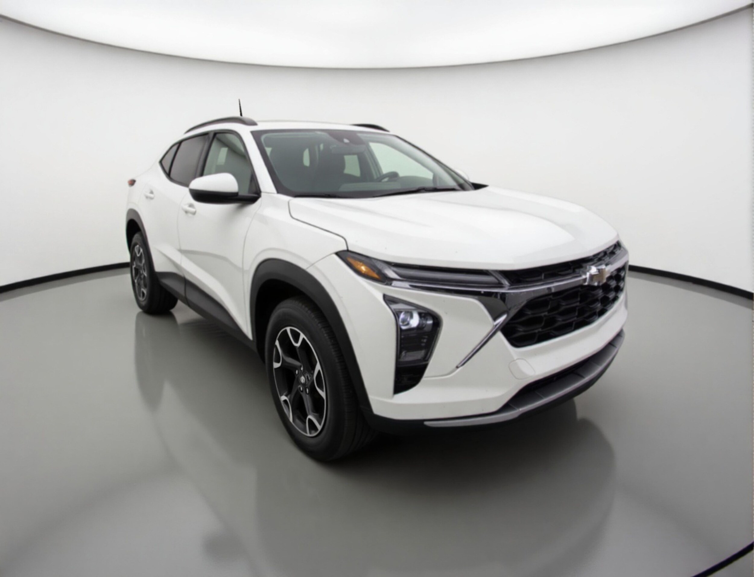 Thumbnail: 2025 Chevrolet Trax - 1