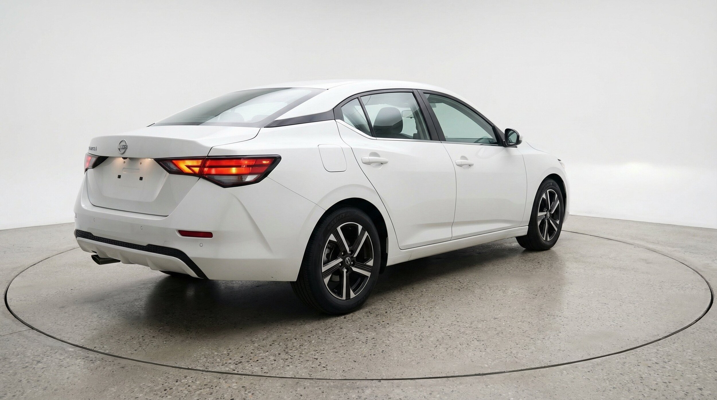 Thumbnail: 2025 Nissan Sentra - 9