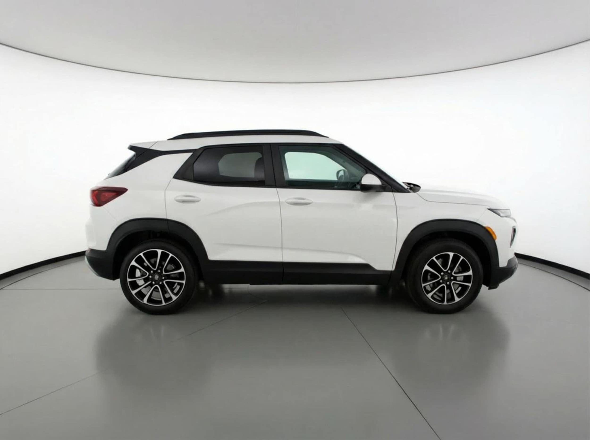 Thumbnail: 2025 Chevrolet TrailBlazer - 8