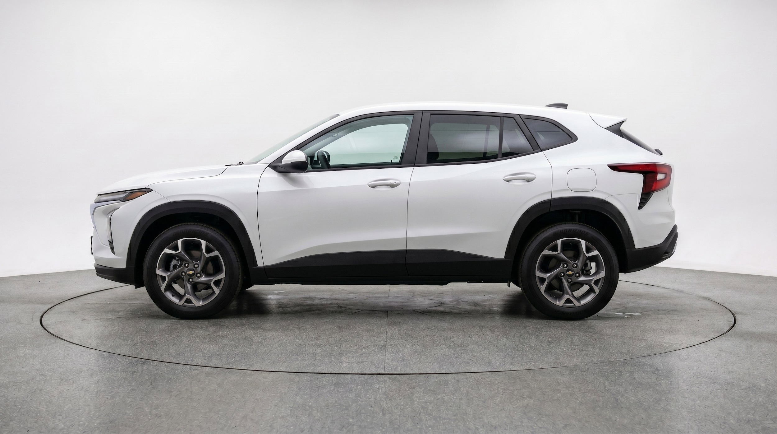 Thumbnail: 2025 Chevrolet Trax - 5