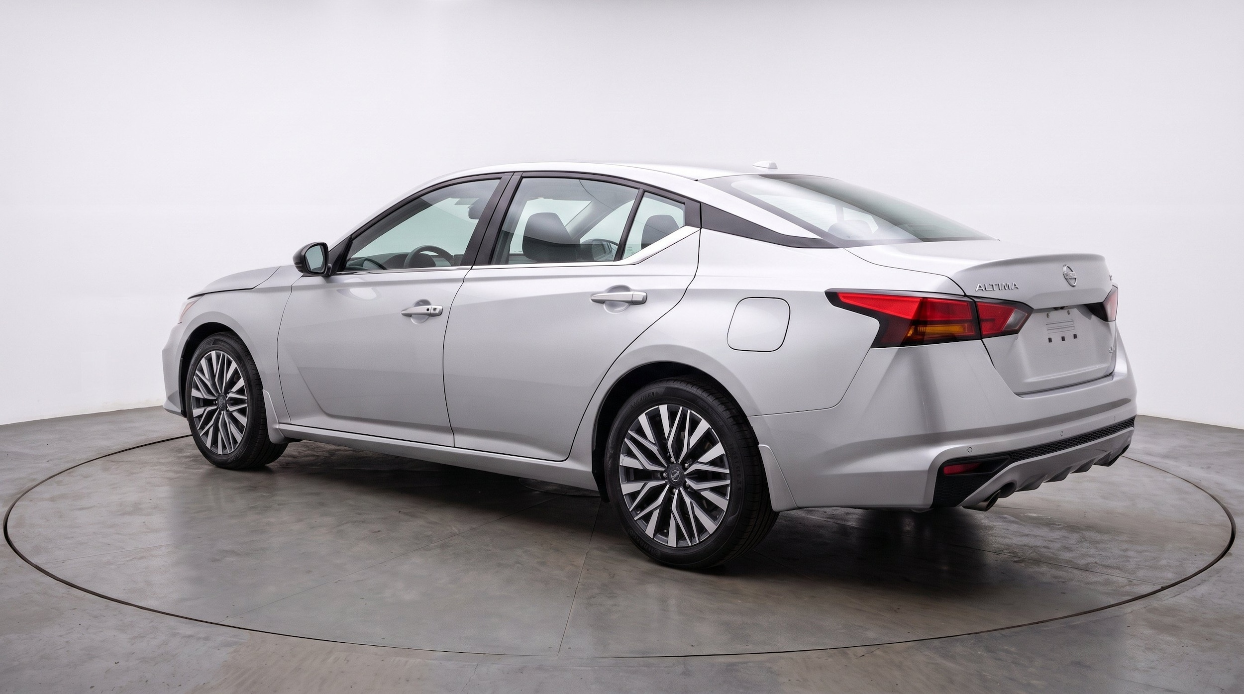 Thumbnail: 2025 Nissan Altima - 6