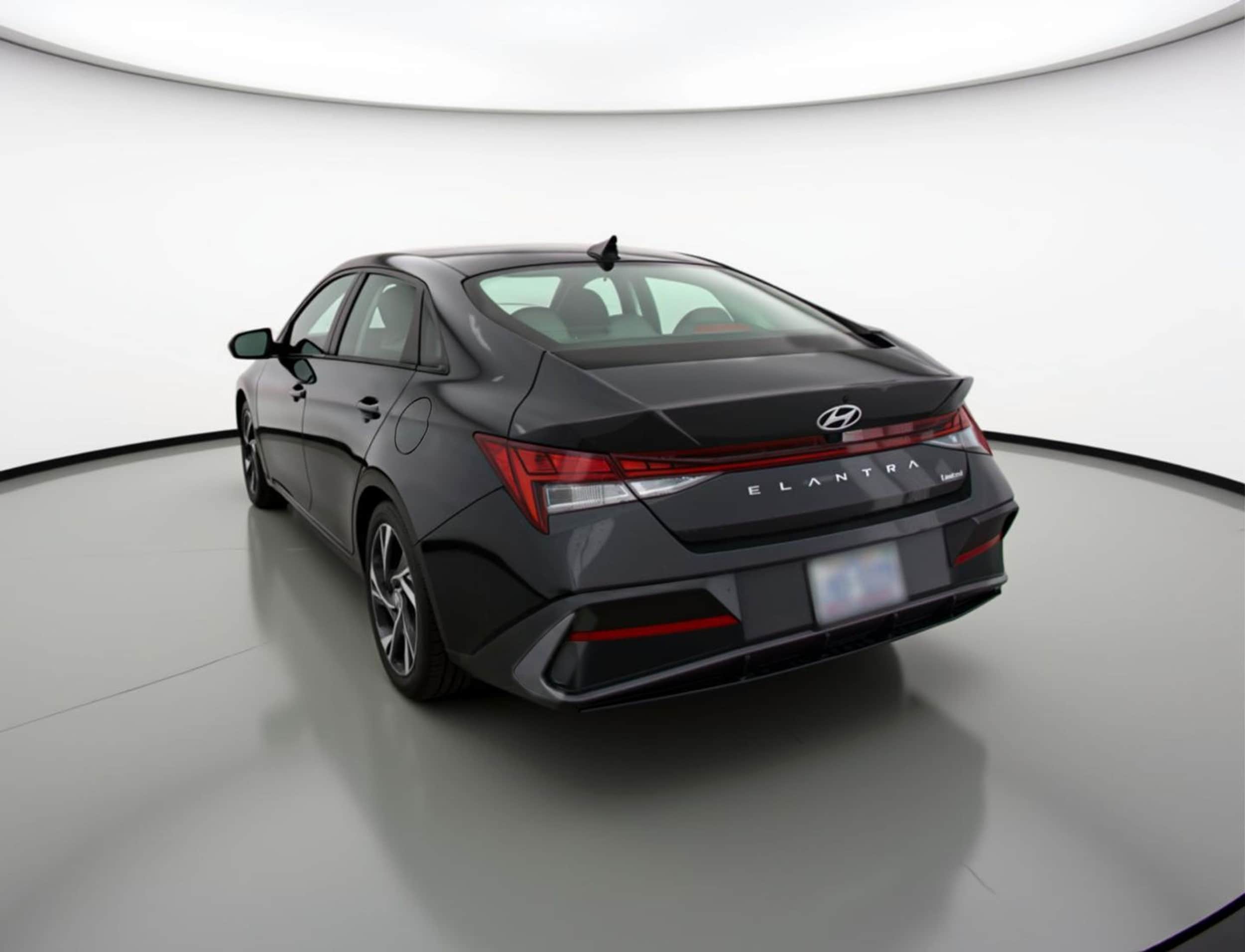 Thumbnail: 2025 Hyundai Elantra - 5