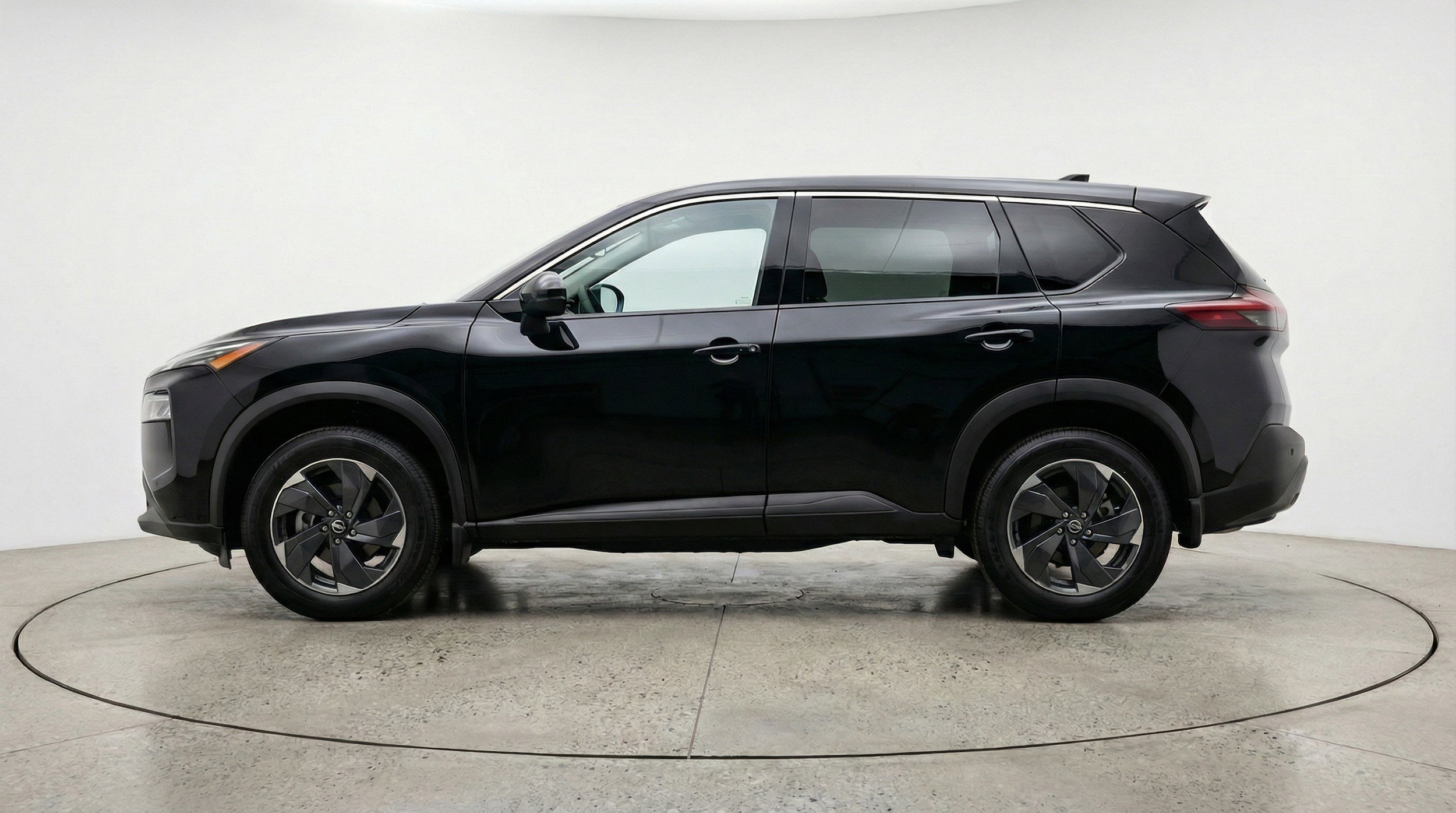 Thumbnail: 2025 Nissan Rogue - 5