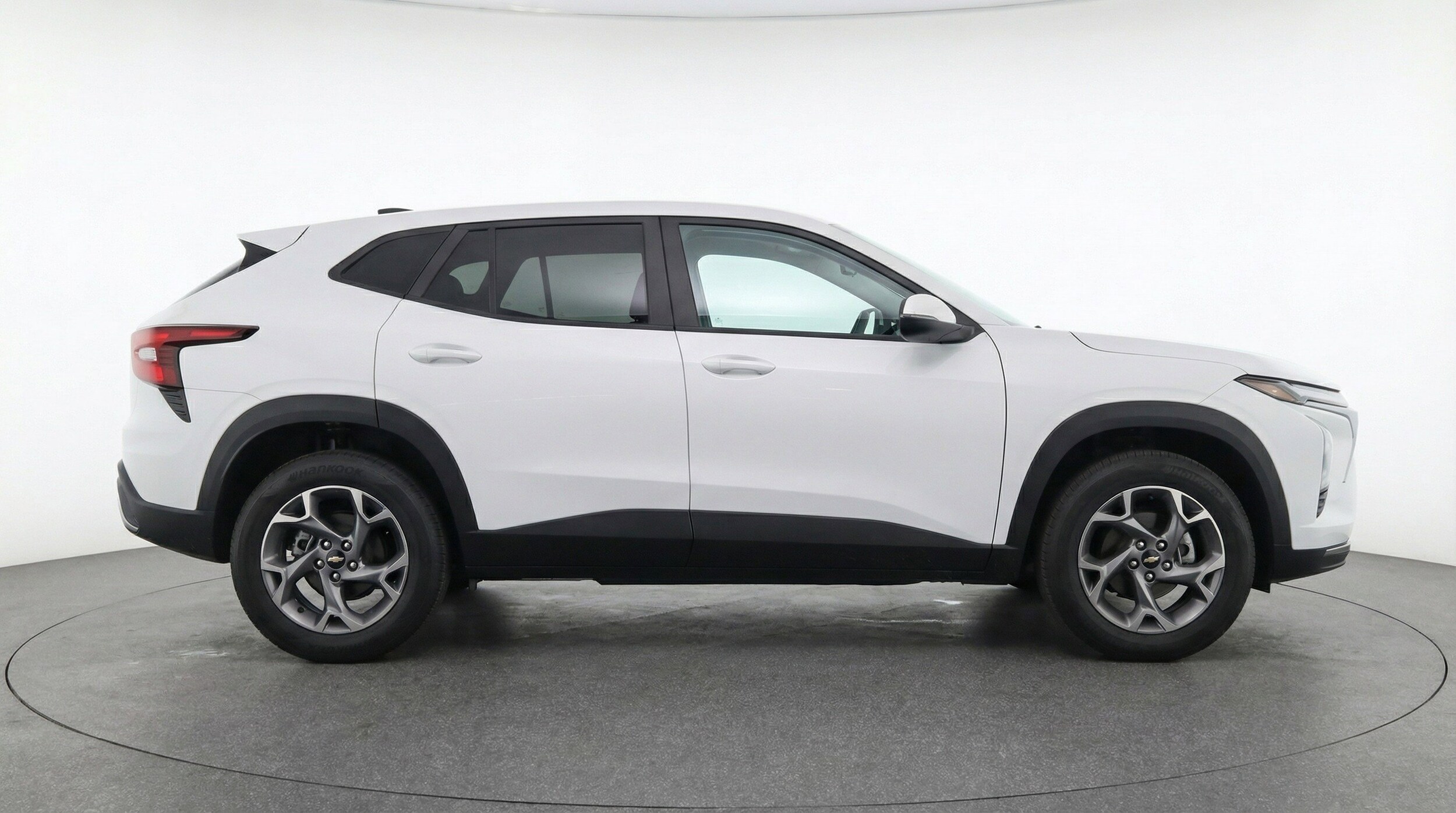 Thumbnail: 2025 Chevrolet Trax - 11