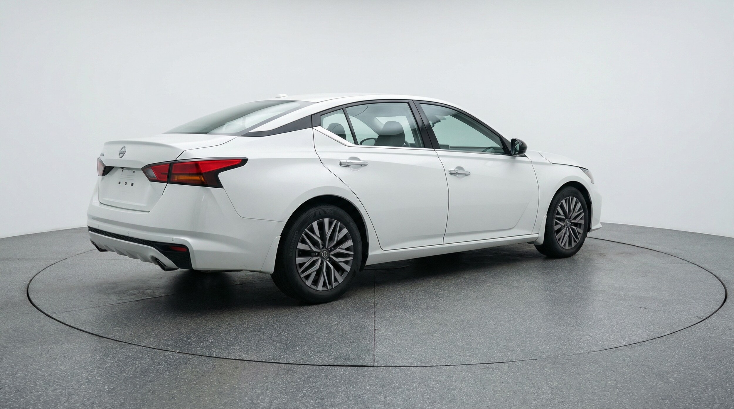 Thumbnail: 2025 Nissan Altima - 7