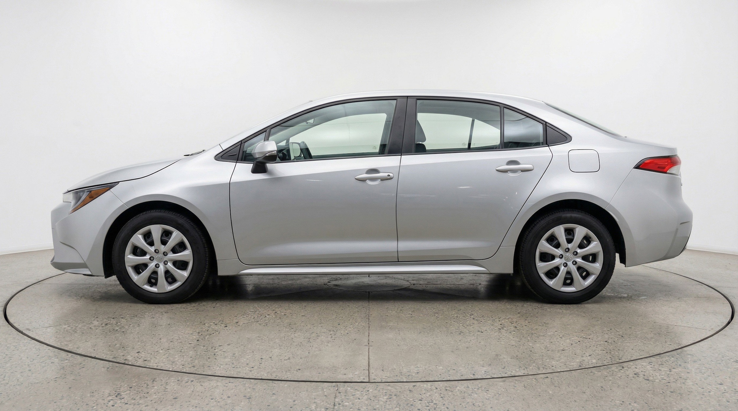 Thumbnail: 2025 Toyota Corolla - 5