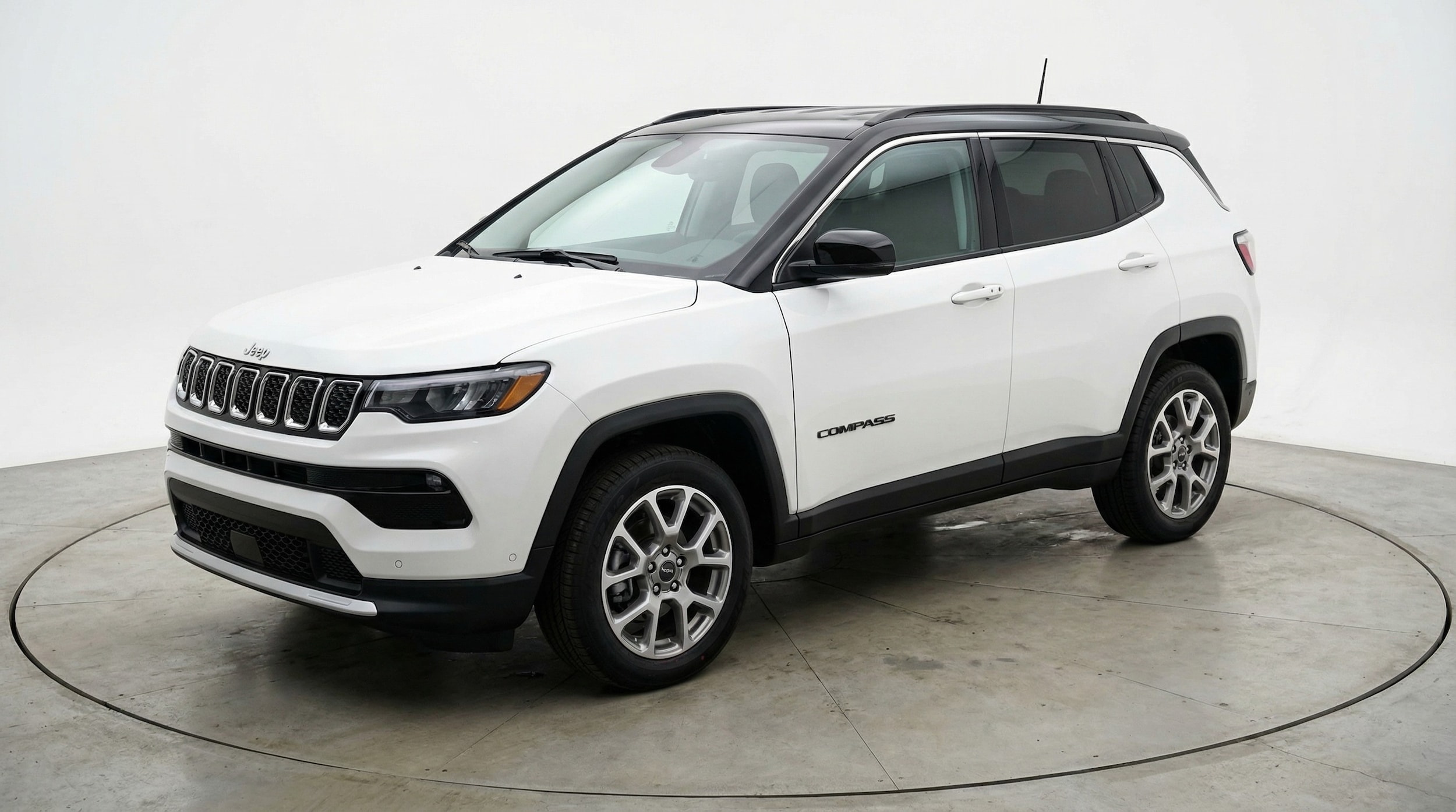 Thumbnail: 2025 Jeep Compass - 3