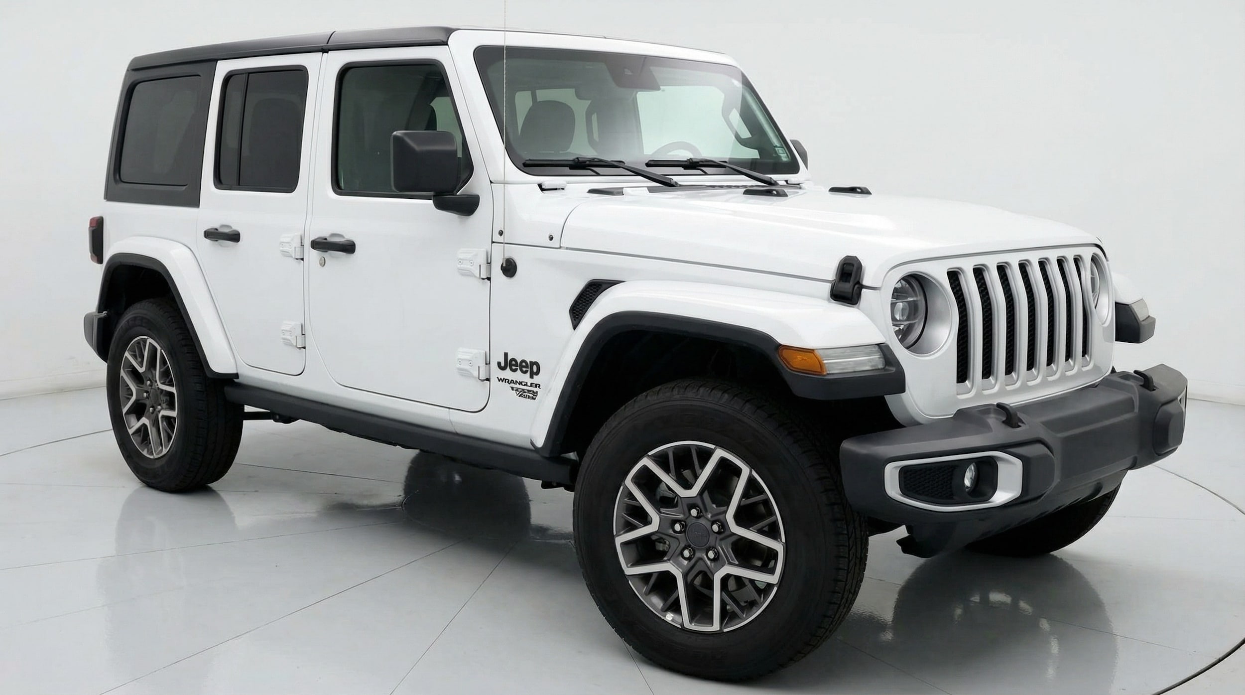 2025 Jeep Wrangler Sahara 4-Door 4WD