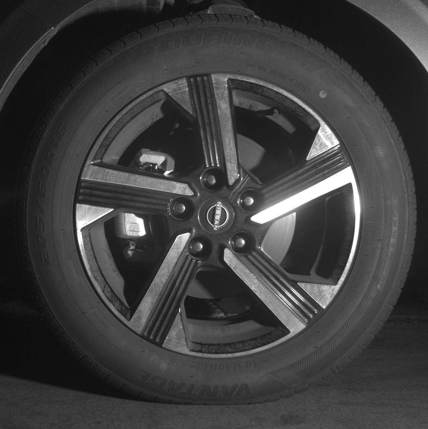 Thumbnail: 2025 Nissan Sentra - 9