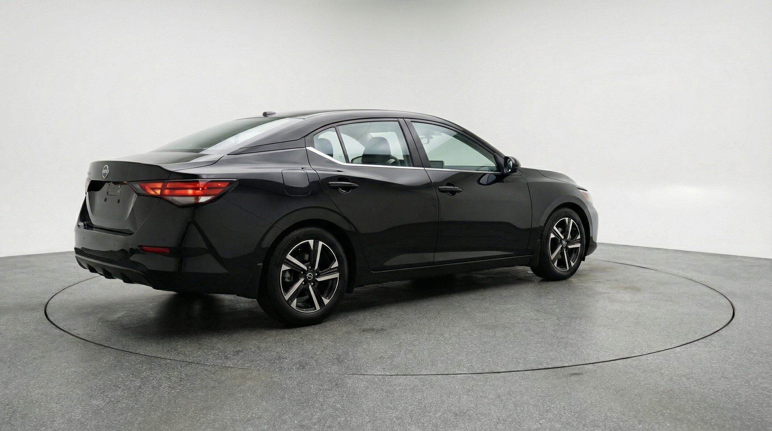 Thumbnail: 2025 Nissan Sentra - 9