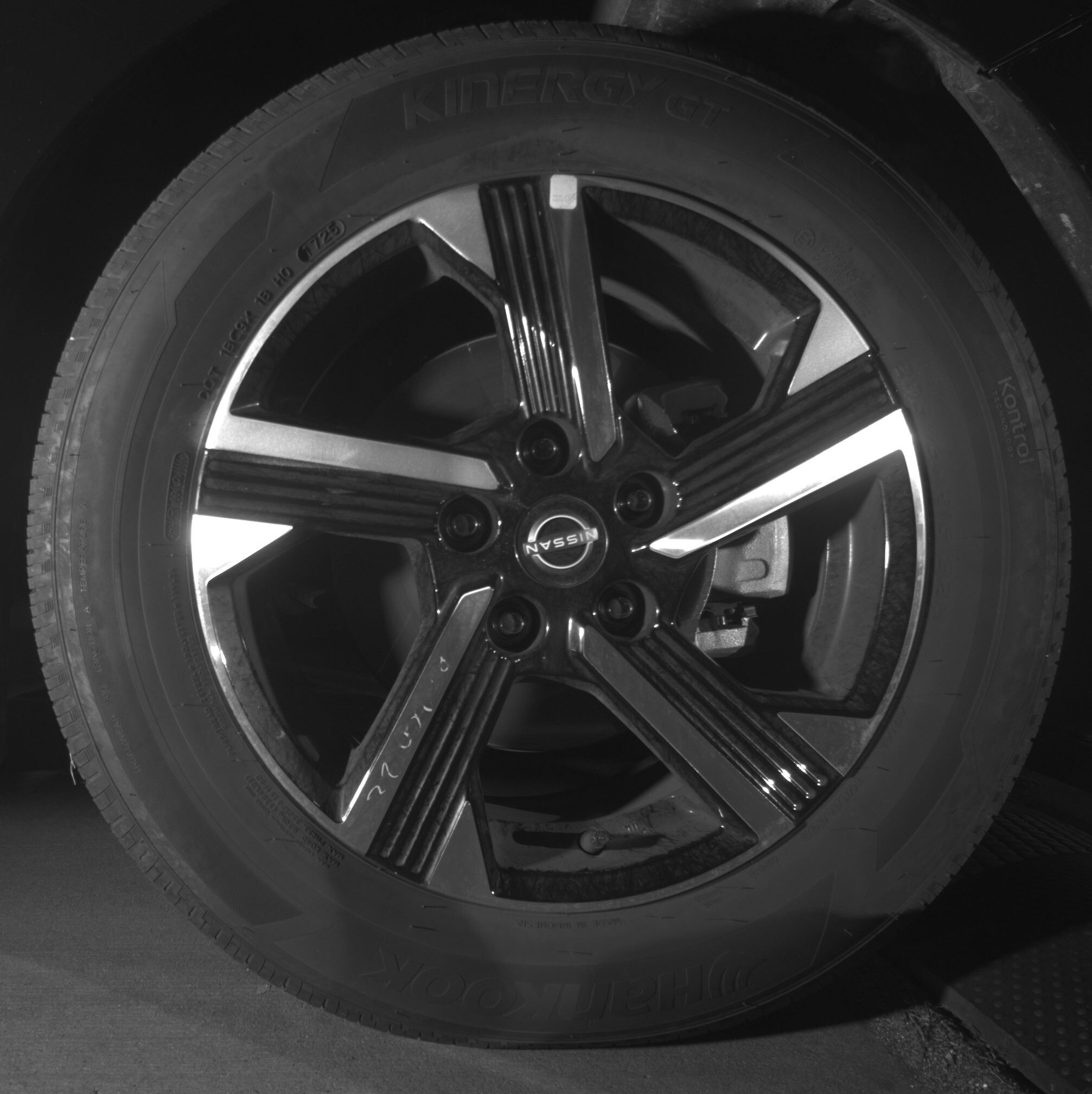 Thumbnail: 2025 Nissan Sentra - 10