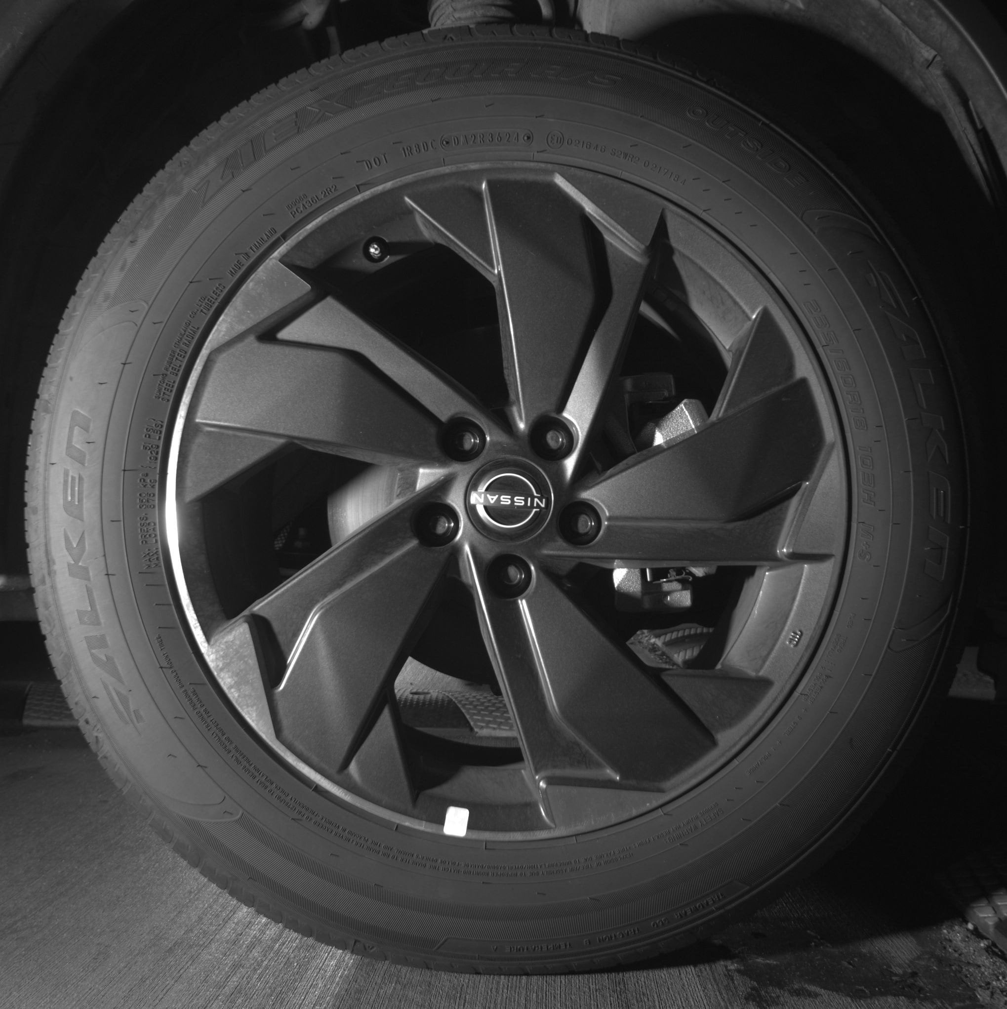 Thumbnail: 2025 Nissan Rogue - 13