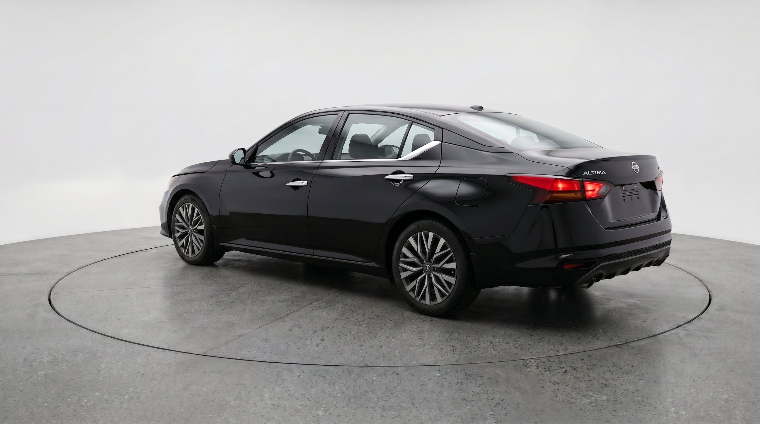 Thumbnail: 2025 Nissan Altima - 6