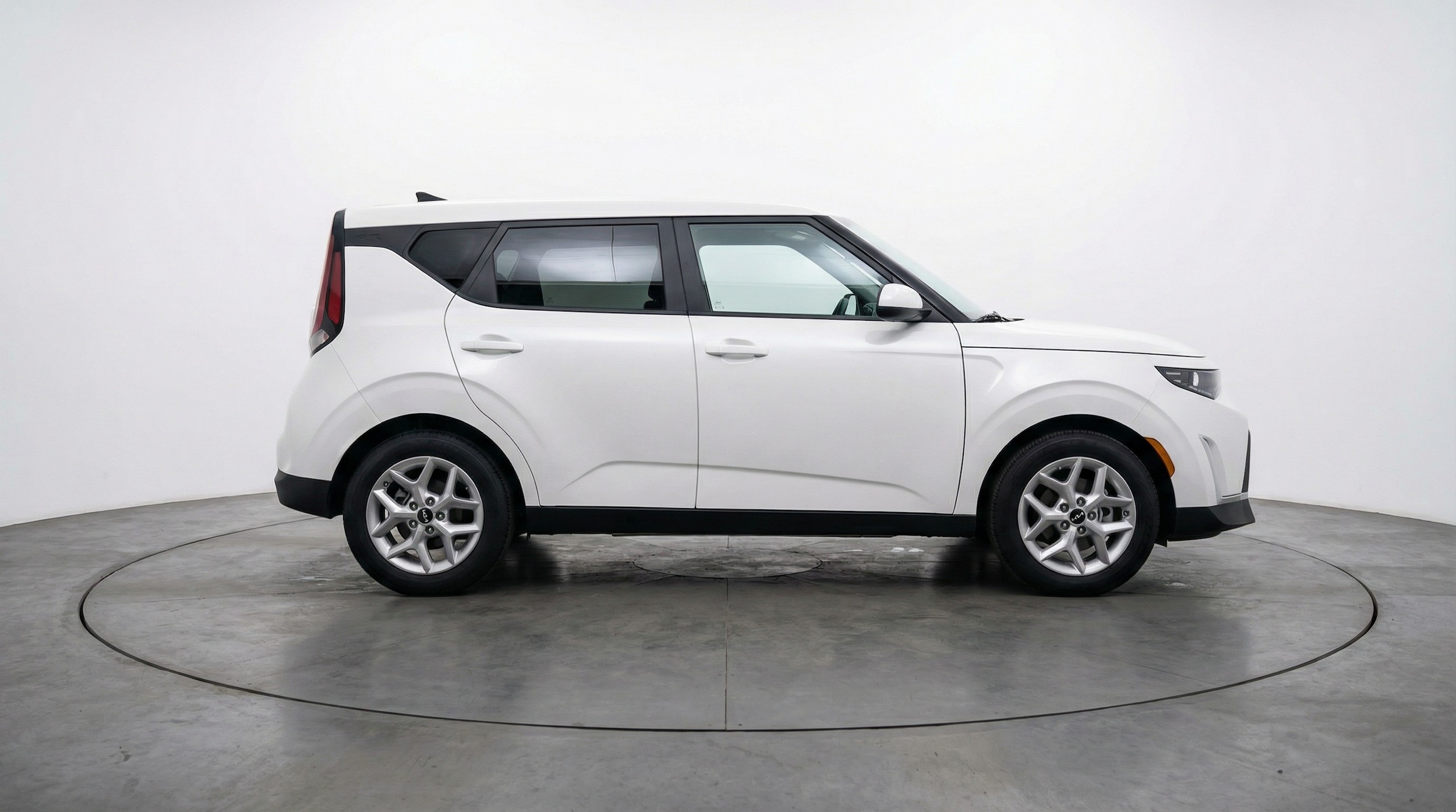 Thumbnail: 2025 Kia Soul - 8