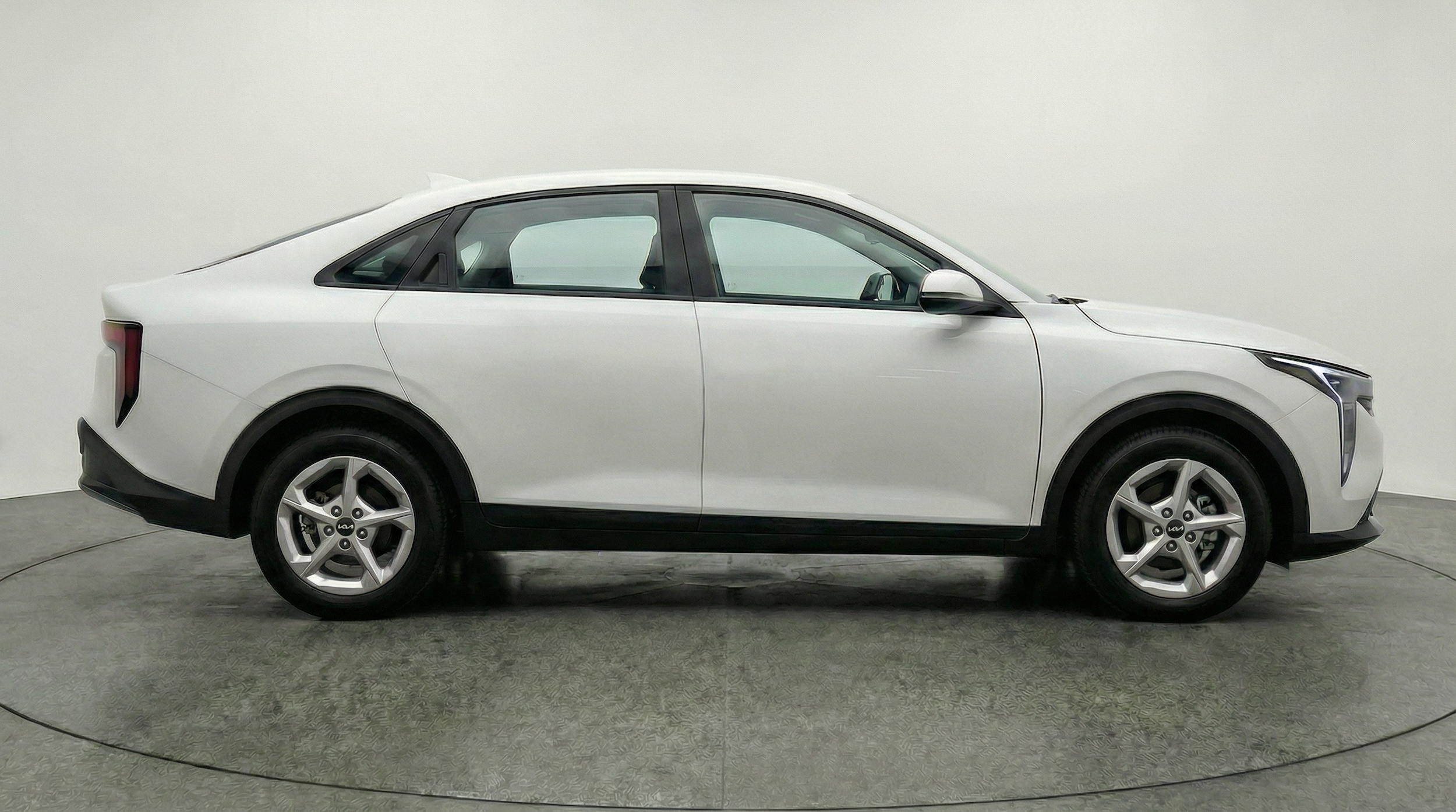 Thumbnail: 2025 Kia K4 - 8