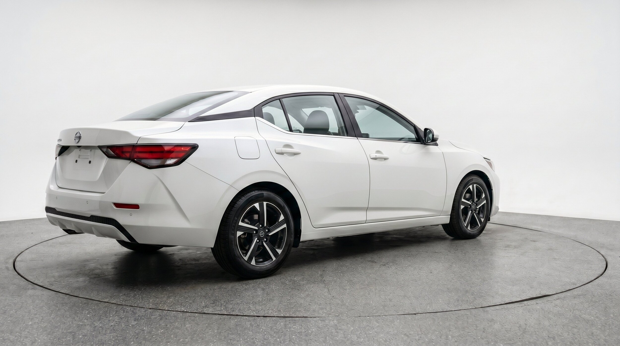 Thumbnail: 2025 Nissan Sentra - 9