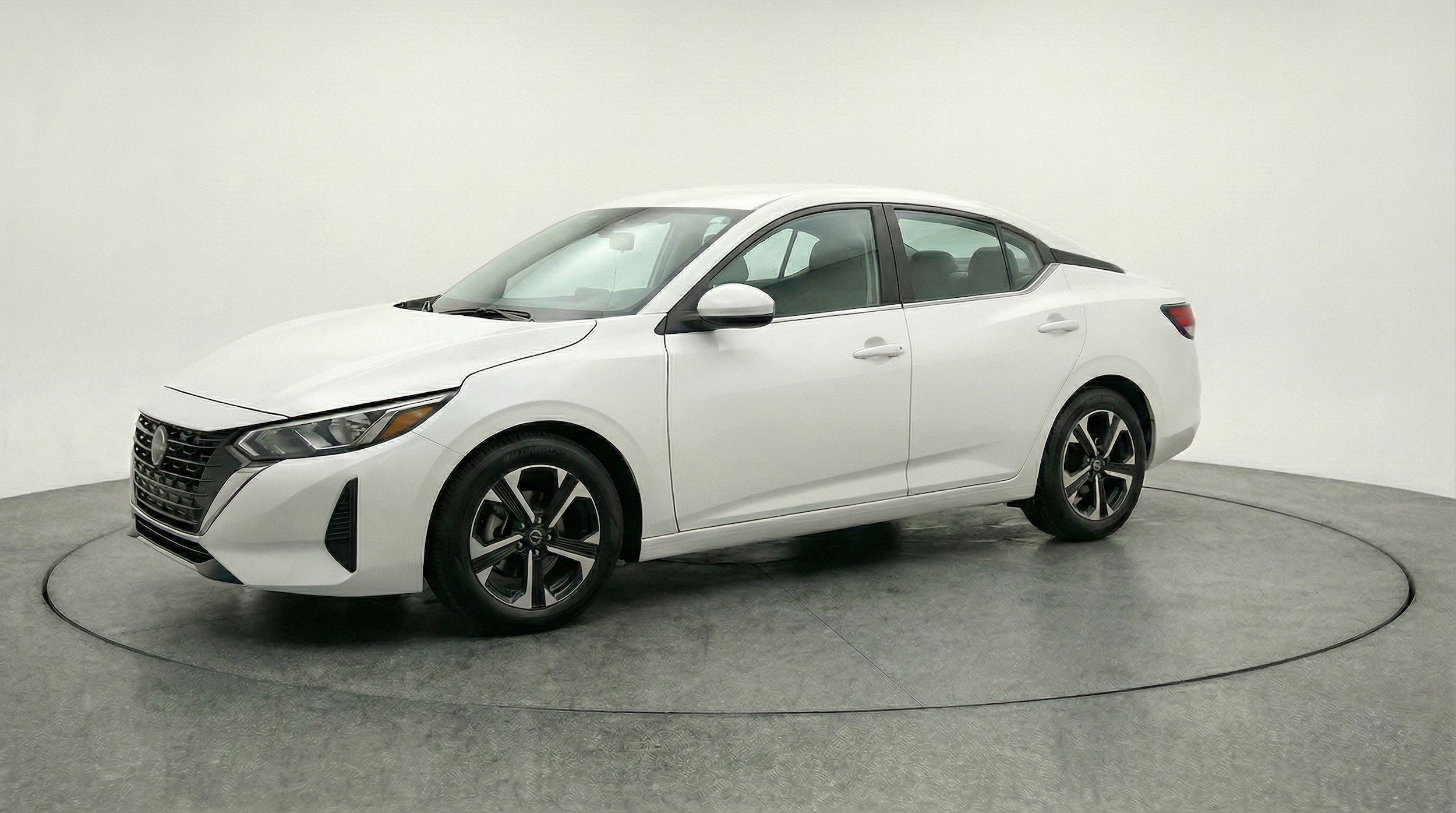 Thumbnail: 2025 Nissan Sentra - 3