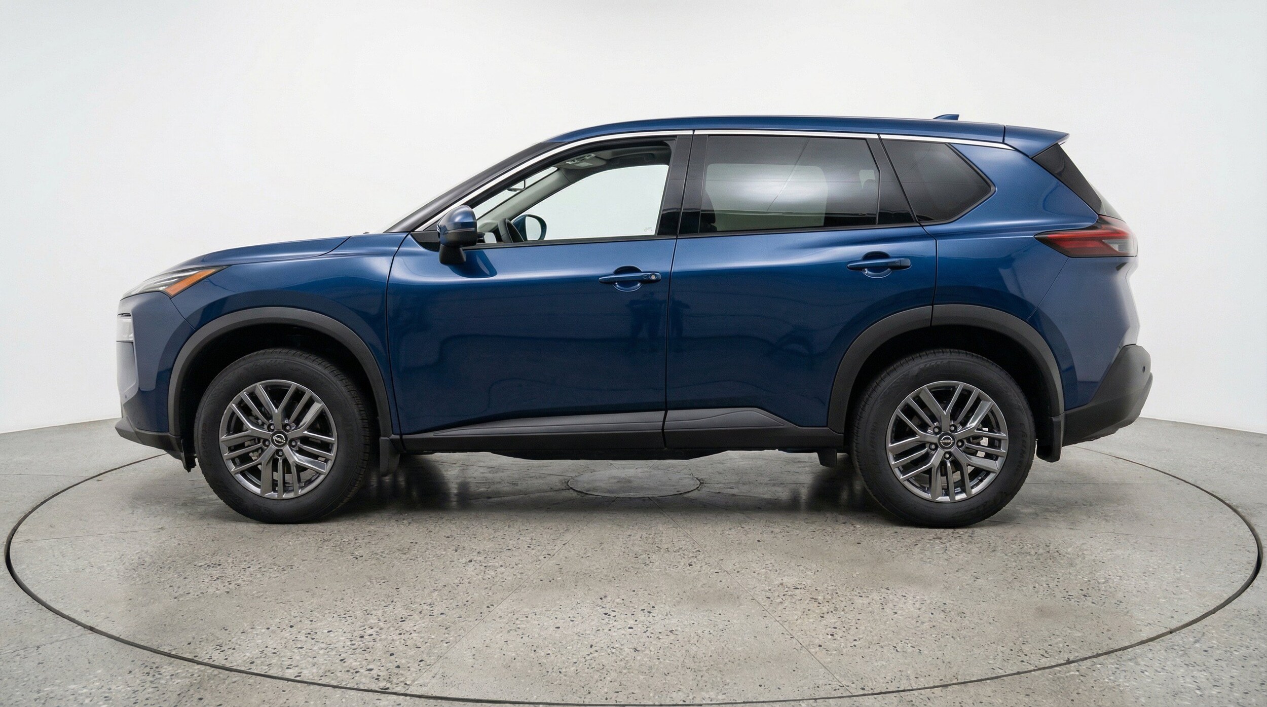 Thumbnail: 2026 Nissan Rogue - 5
