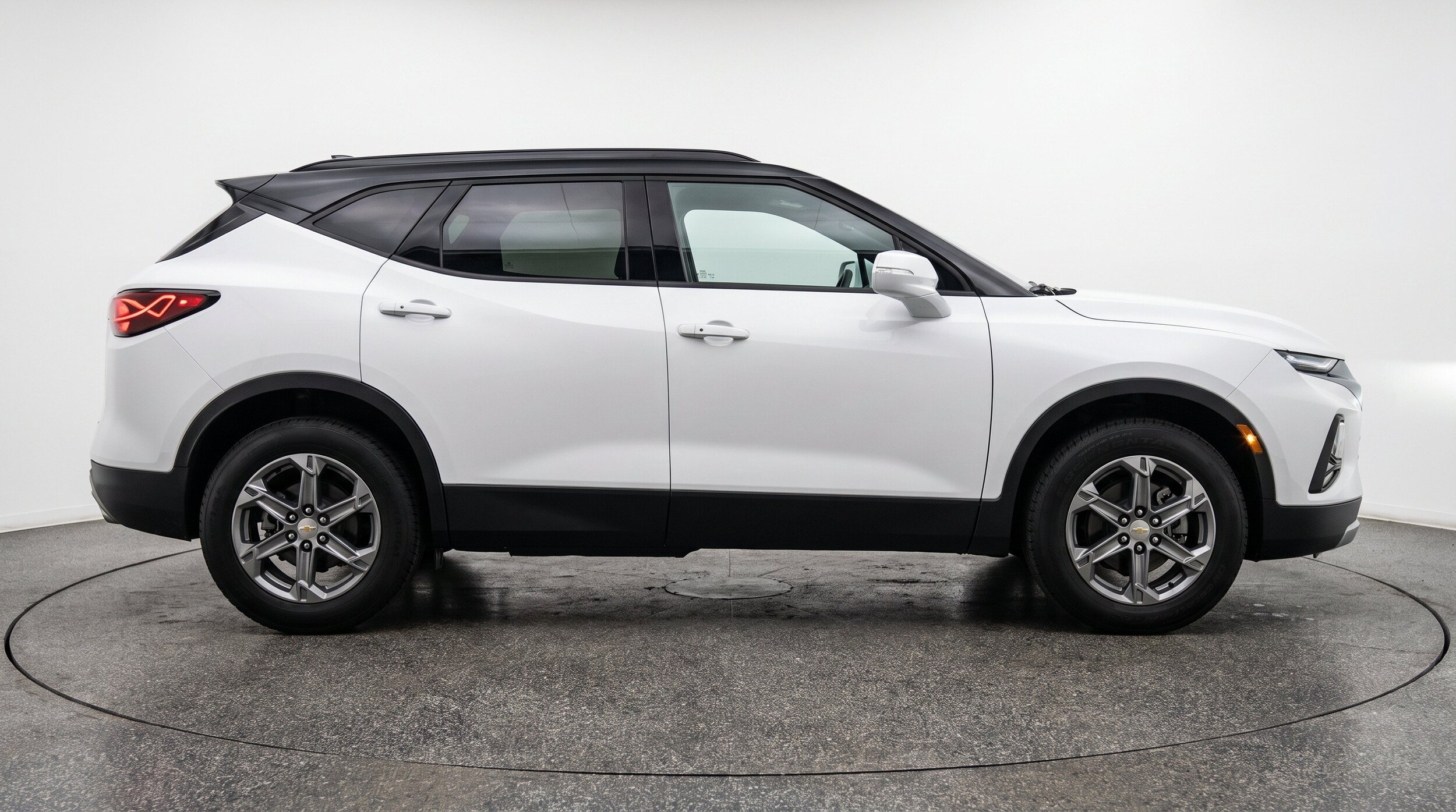 Thumbnail: 2026 Chevrolet Blazer - 10