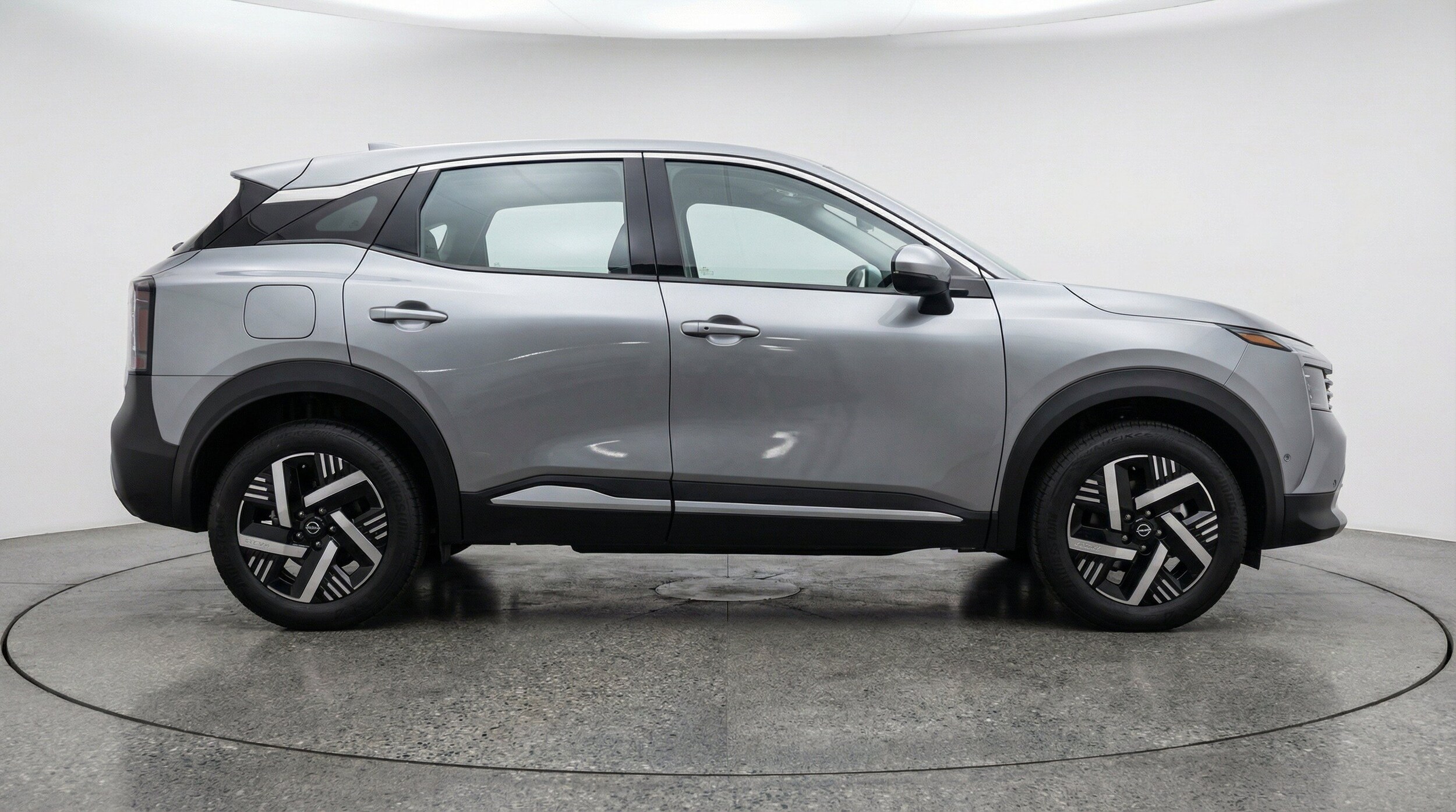 Thumbnail: 2026 Nissan Kicks - 11