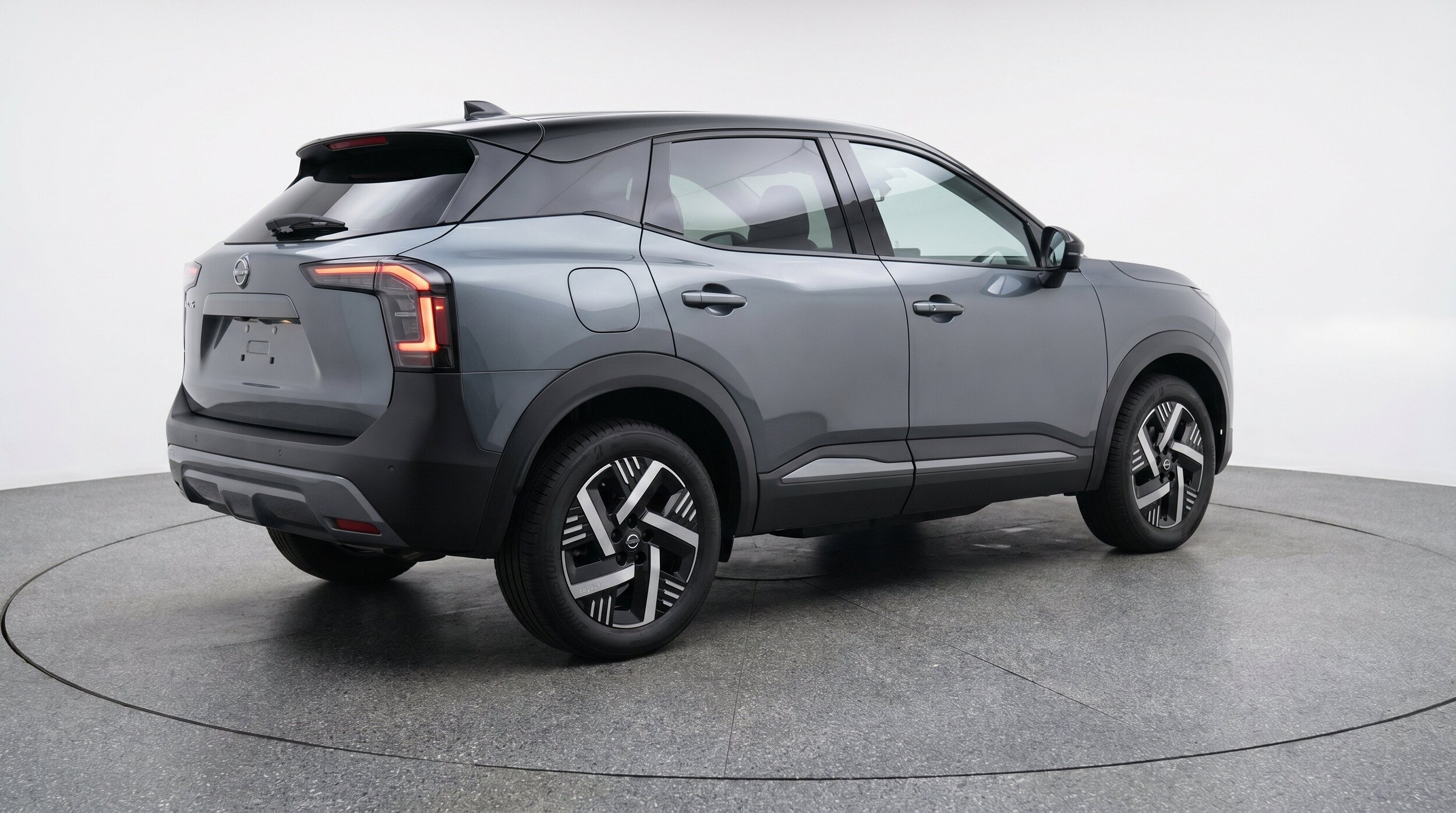 Thumbnail: 2026 Nissan Kicks - 9