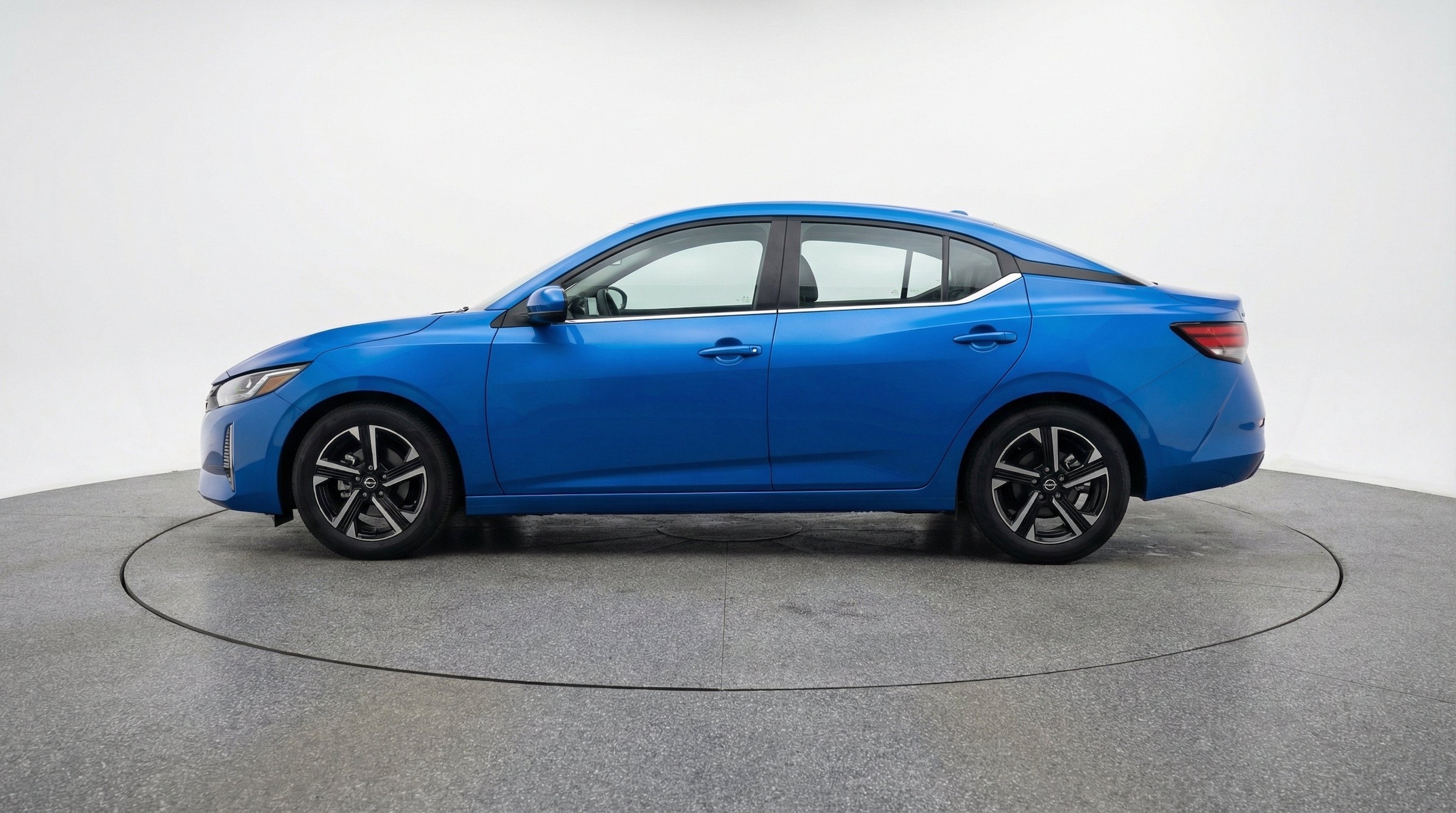 Thumbnail: 2025 Nissan Sentra - 5