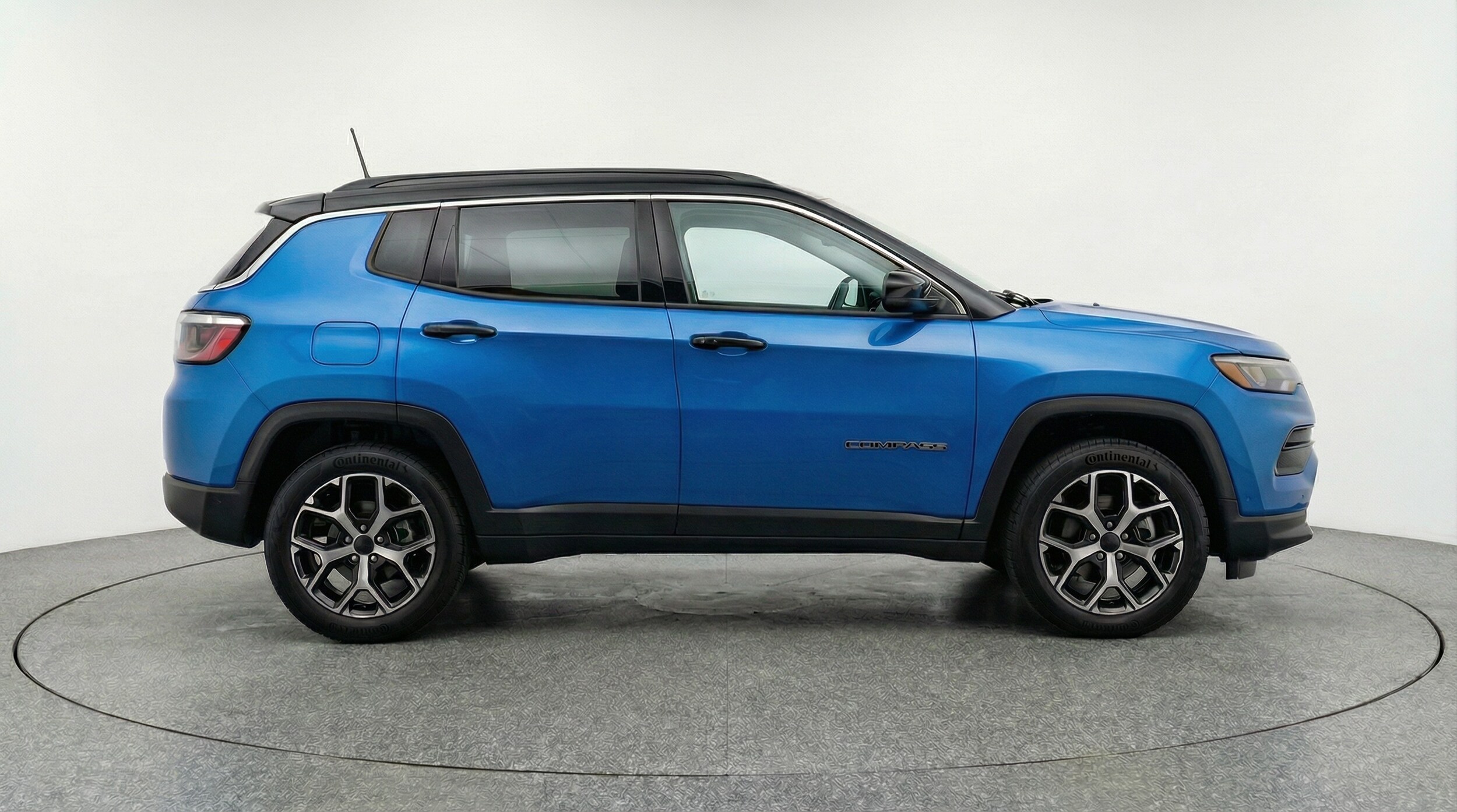 Thumbnail: 2025 Jeep Compass - 8