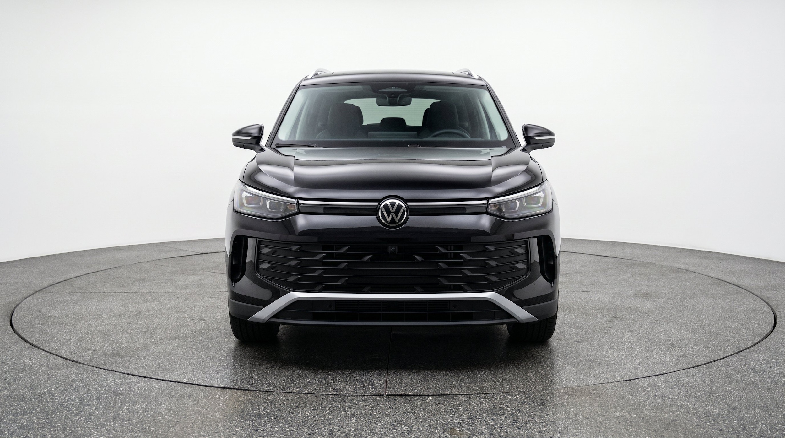 Thumbnail: 2026 Volkswagen Tiguan - 2