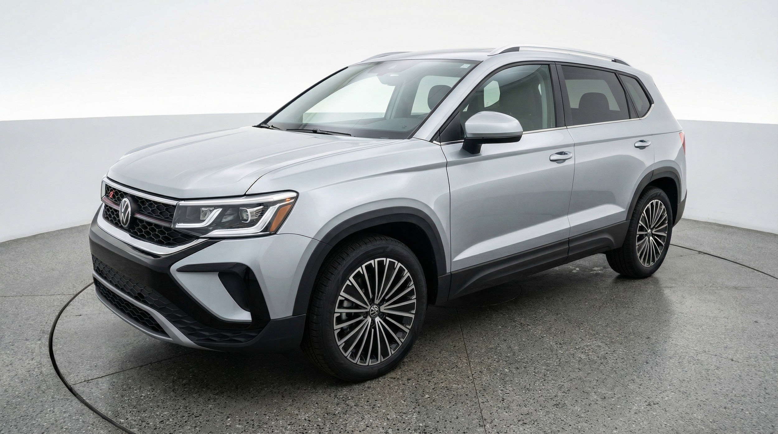 Thumbnail: 2025 Volkswagen Taos - 3