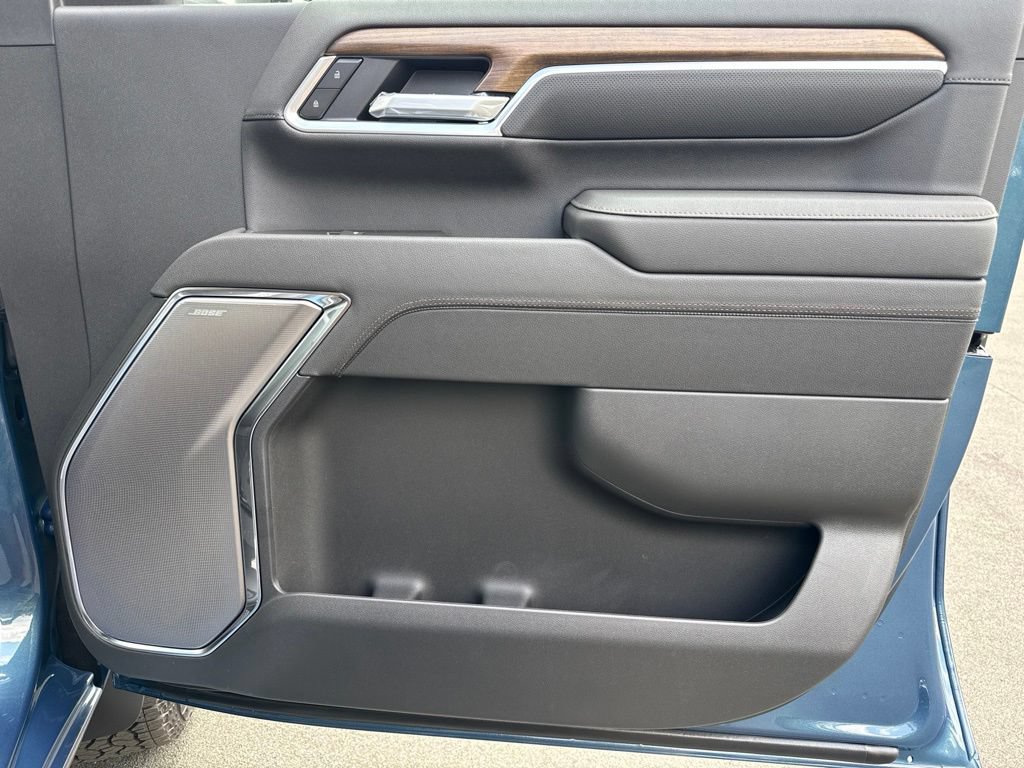 2026 Chevrolet Silverado 3500HD High Country - Photo 10