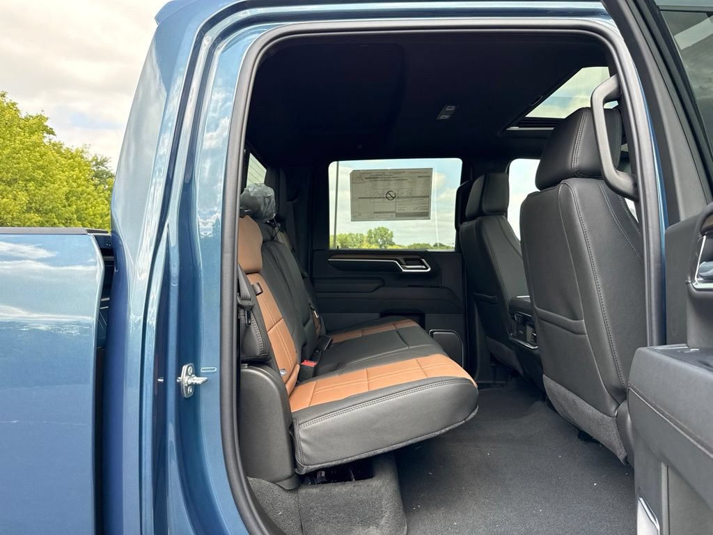 2026 Chevrolet Silverado 3500HD High Country - Photo 15