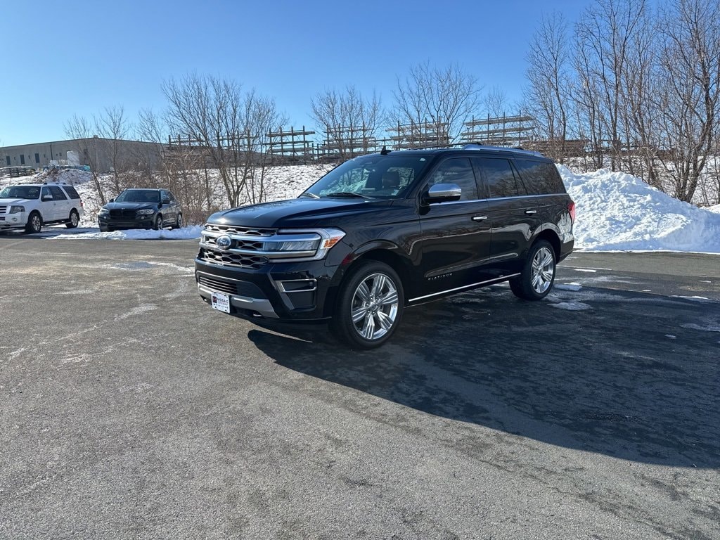Used 2023 Ford Expedition Platinum