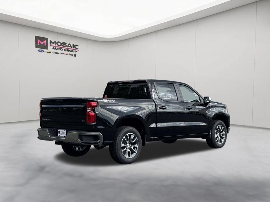 2026 Chevrolet Silverado 1500 LT - Photo 8