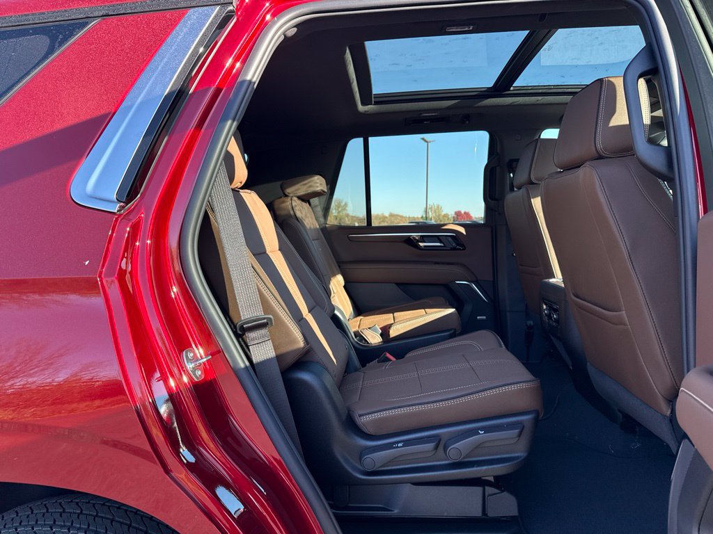 2027 Chevrolet Tahoe High Country - Photo 14