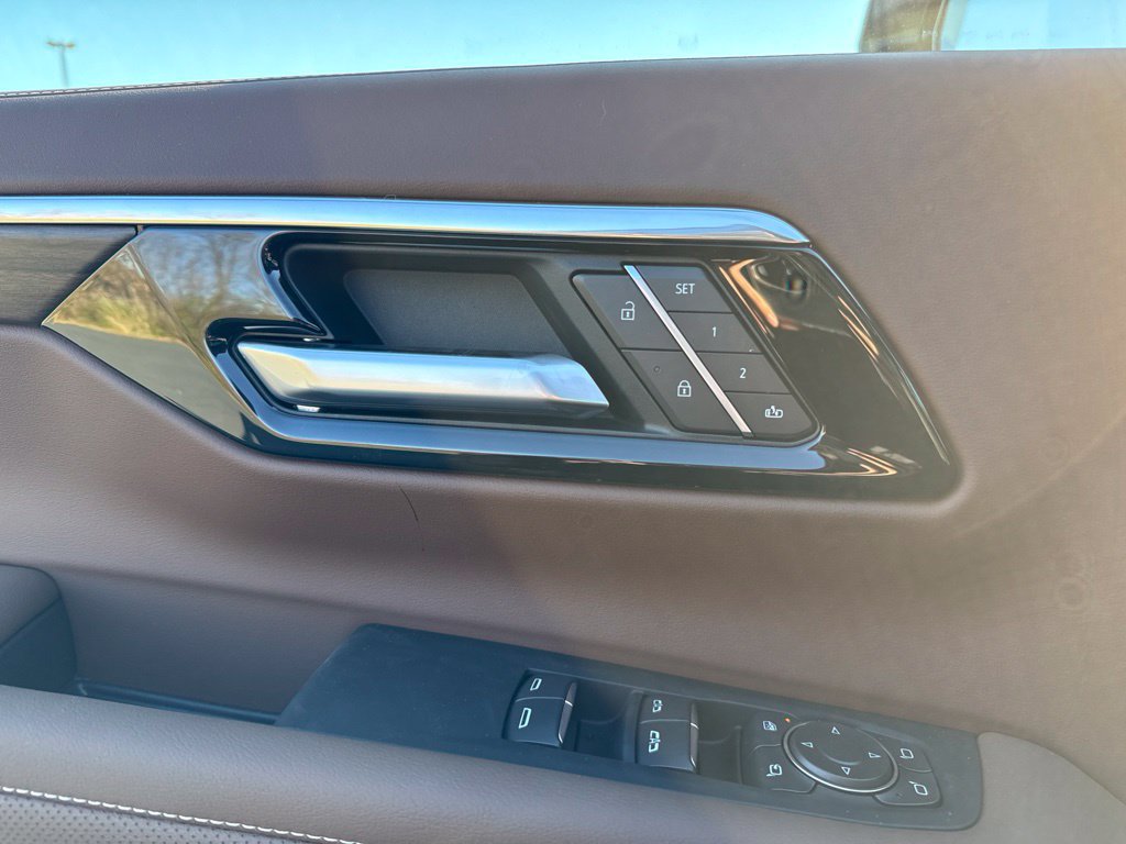 2027 Chevrolet Tahoe High Country - Photo 29