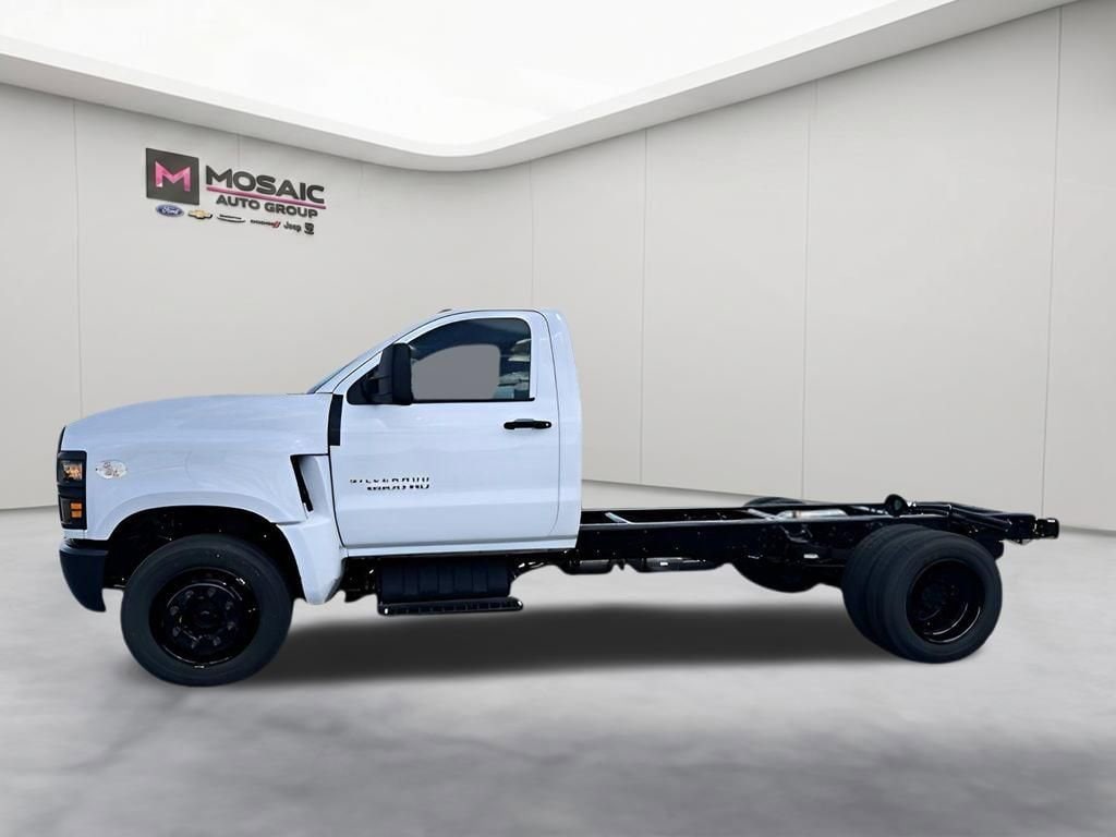 New 2024 Chevrolet Silverado 6500 HD Work Truck Truck