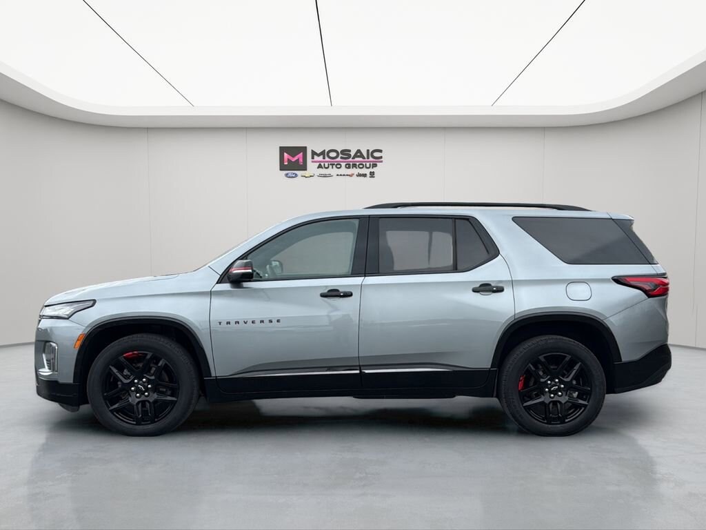 Used 2023 Chevrolet Traverse Premier SUV