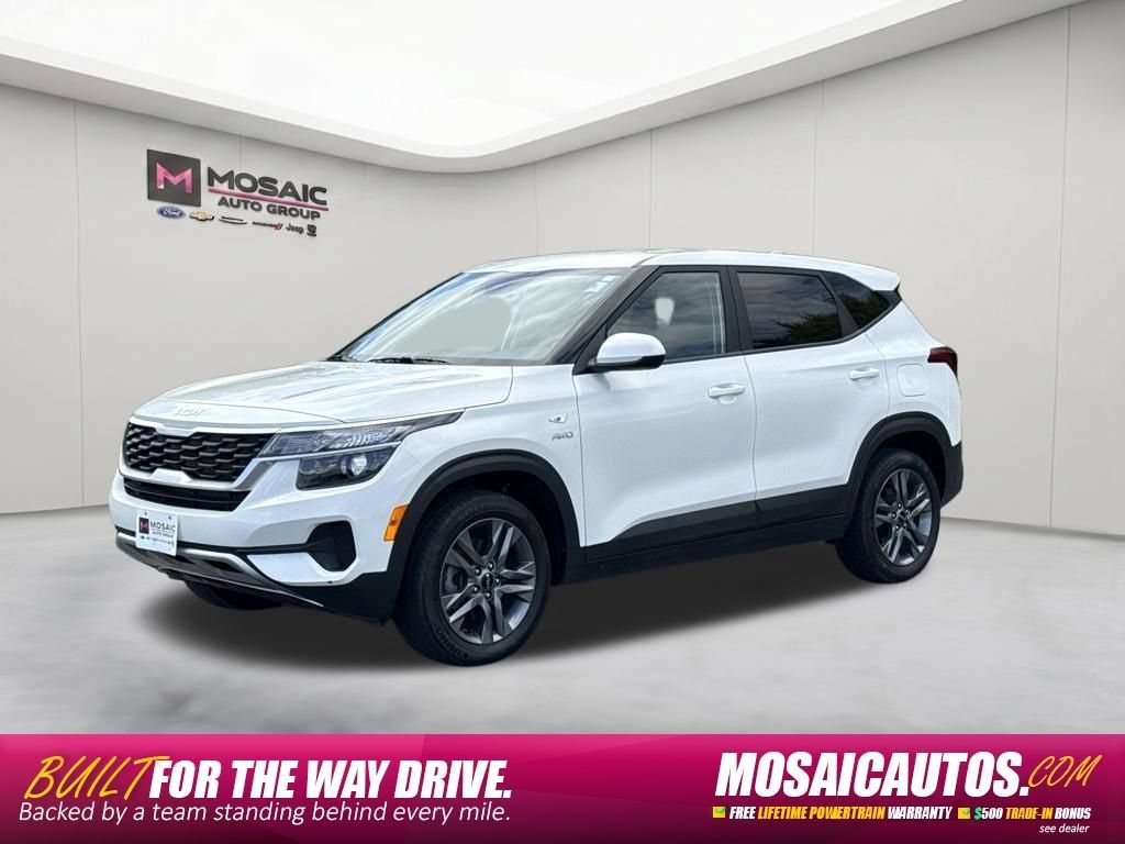 Used 2023 Kia Seltos LX