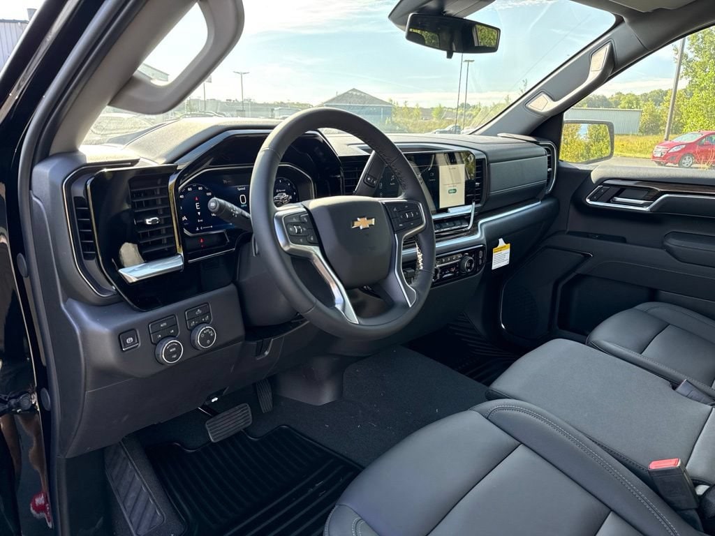 2026 Chevrolet Silverado 1500 LT - Photo 25