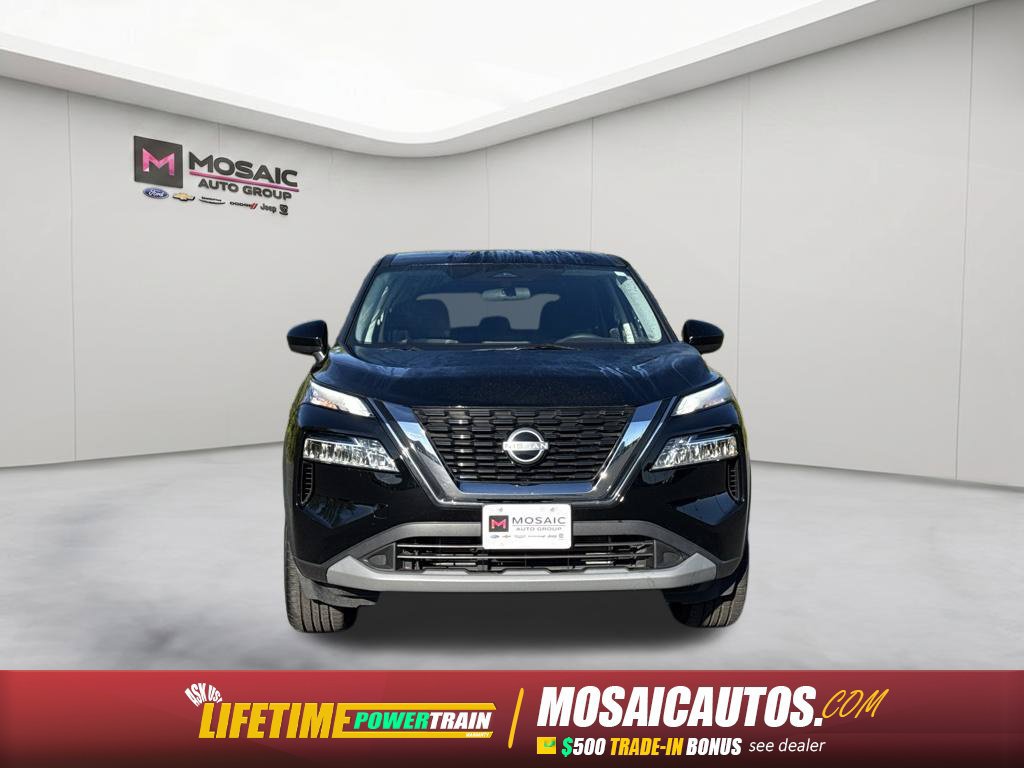 Used 2023 Nissan Rogue SV