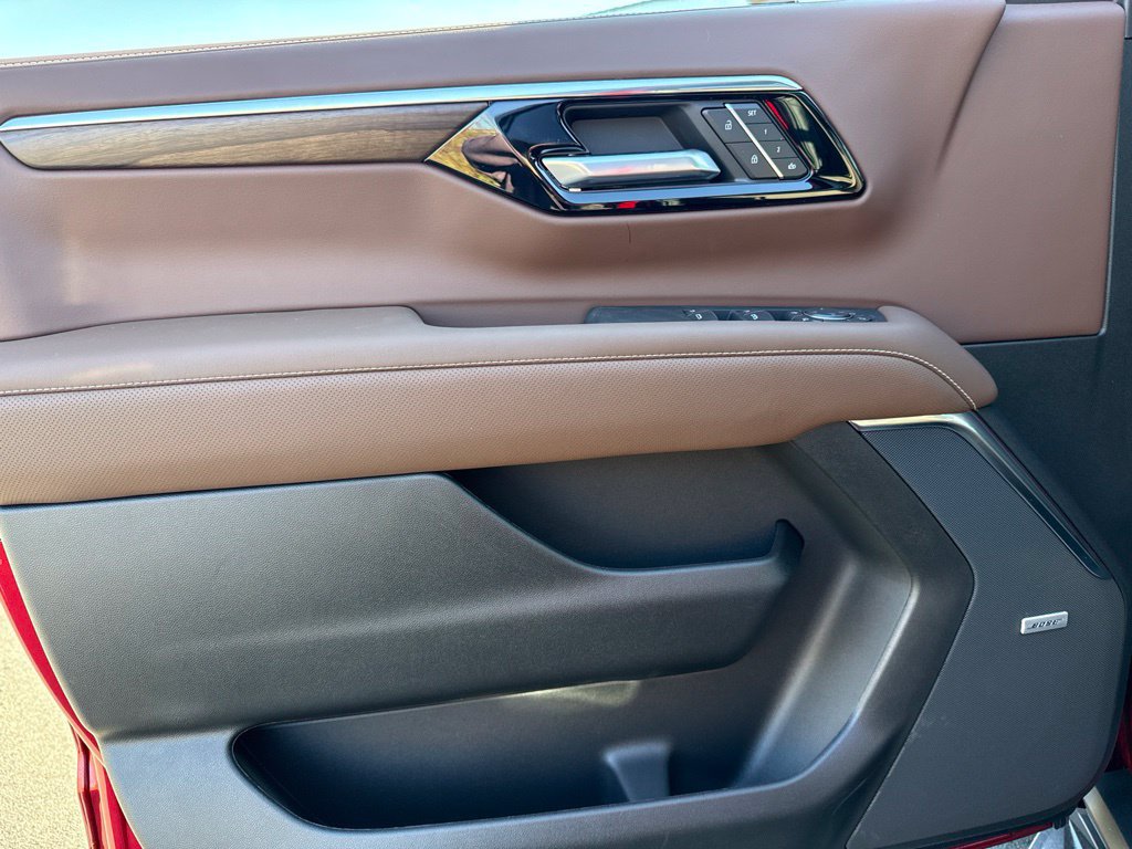 2027 Chevrolet Tahoe High Country - Photo 27