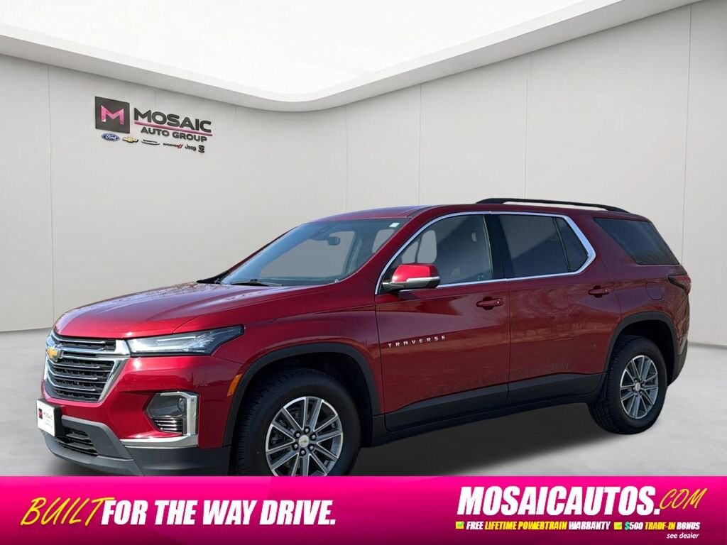 Used 2023 Chevrolet Traverse LT Cloth SUV