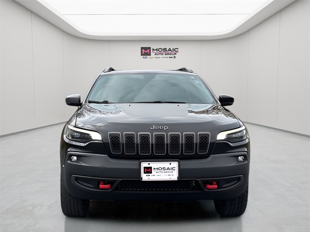 Used 2019 Jeep Cherokee Trailhawk