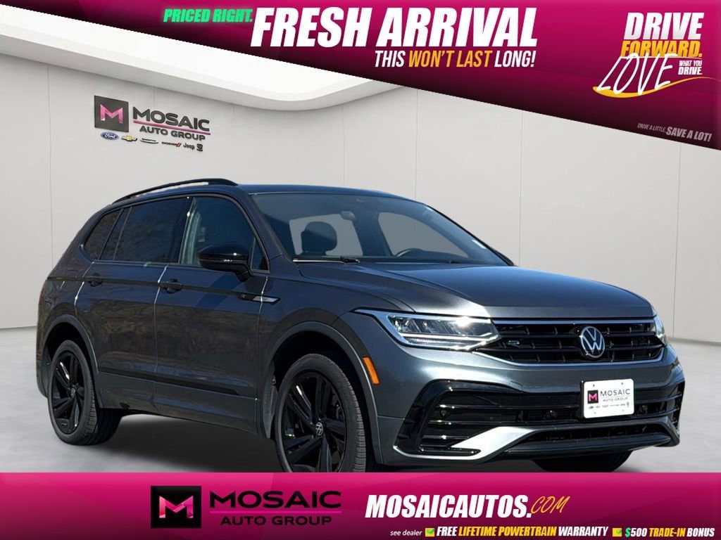 Used 2023 Volkswagen Tiguan SE R-Line Black