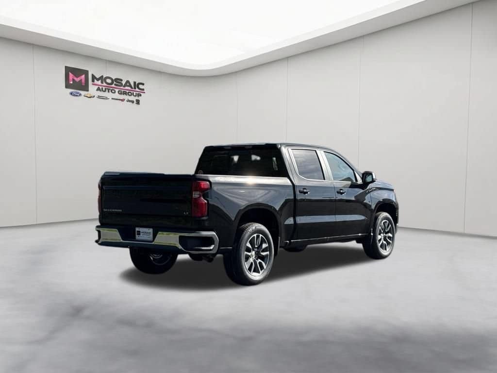 2026 Chevrolet Silverado 1500 LT - Photo 8